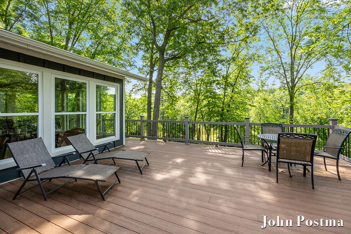 7314 Thornapple Park Drive SE Grand Rapids MI 49546