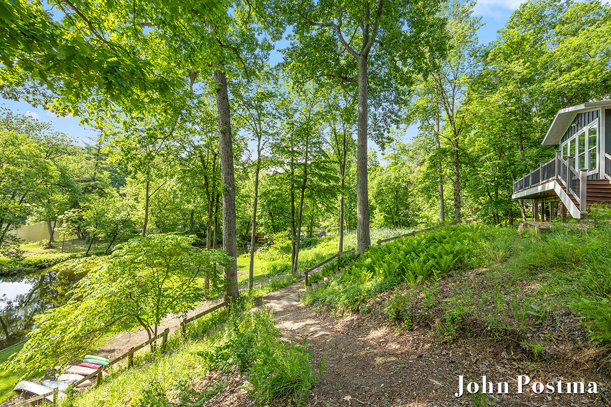 7314 Thornapple Park Drive SE Grand Rapids MI 49546
