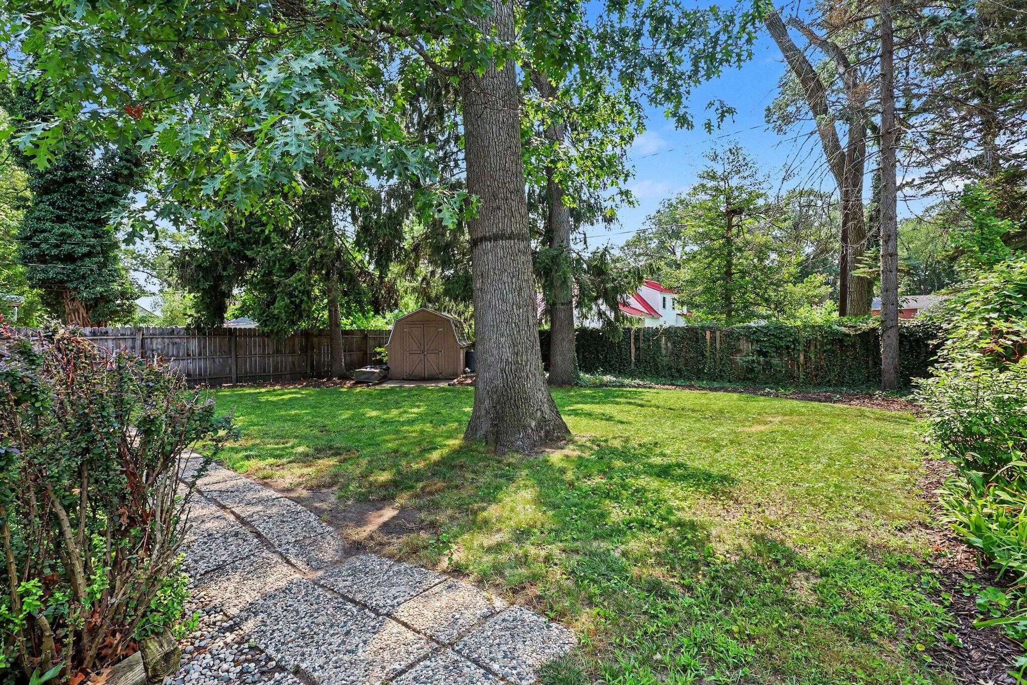 2469 Hadden Street Muskegon MI 49441