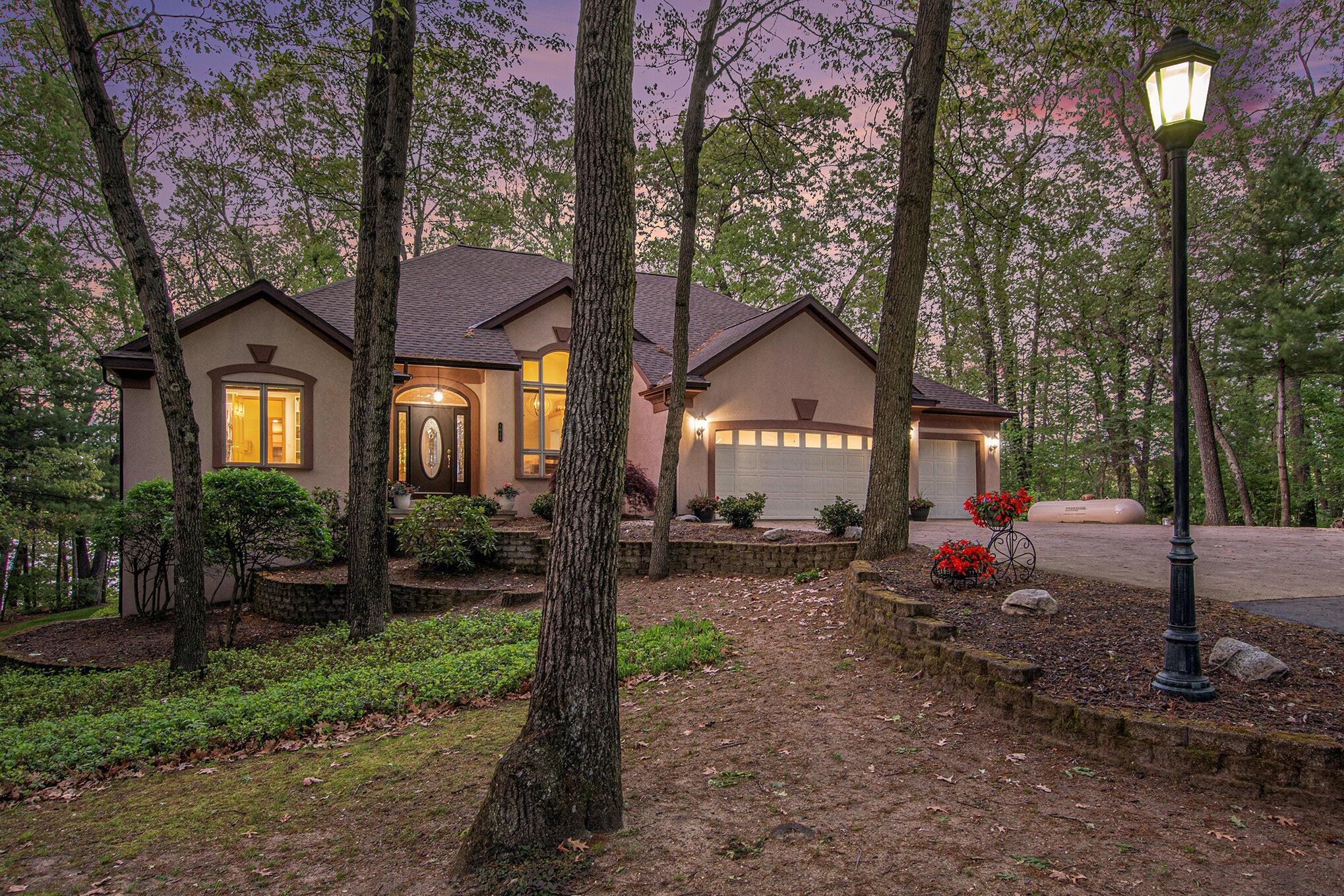 4085 Wildwood Drive Allegan MI 49010