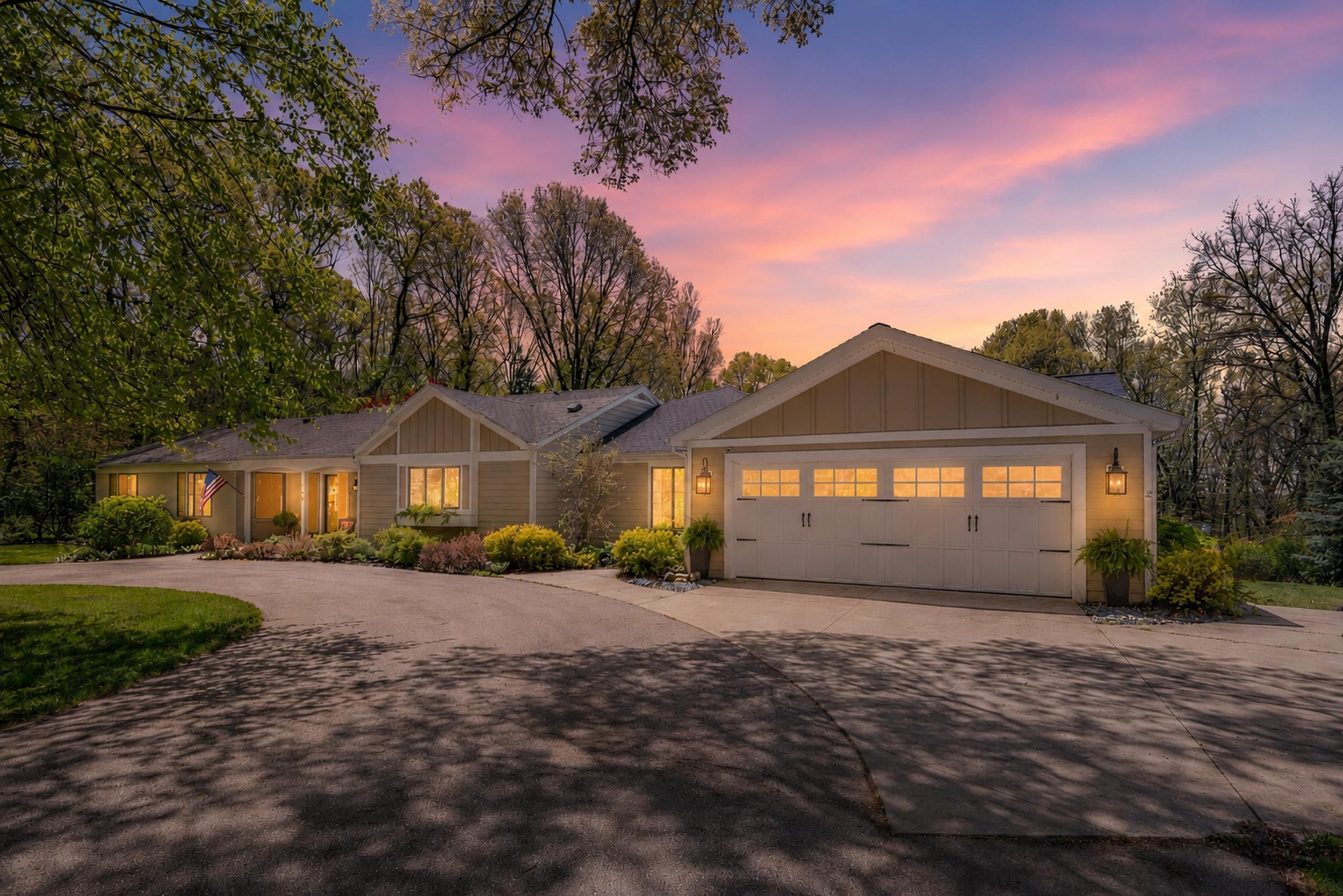 266 Pettis Avenue NE Ada MI 49301