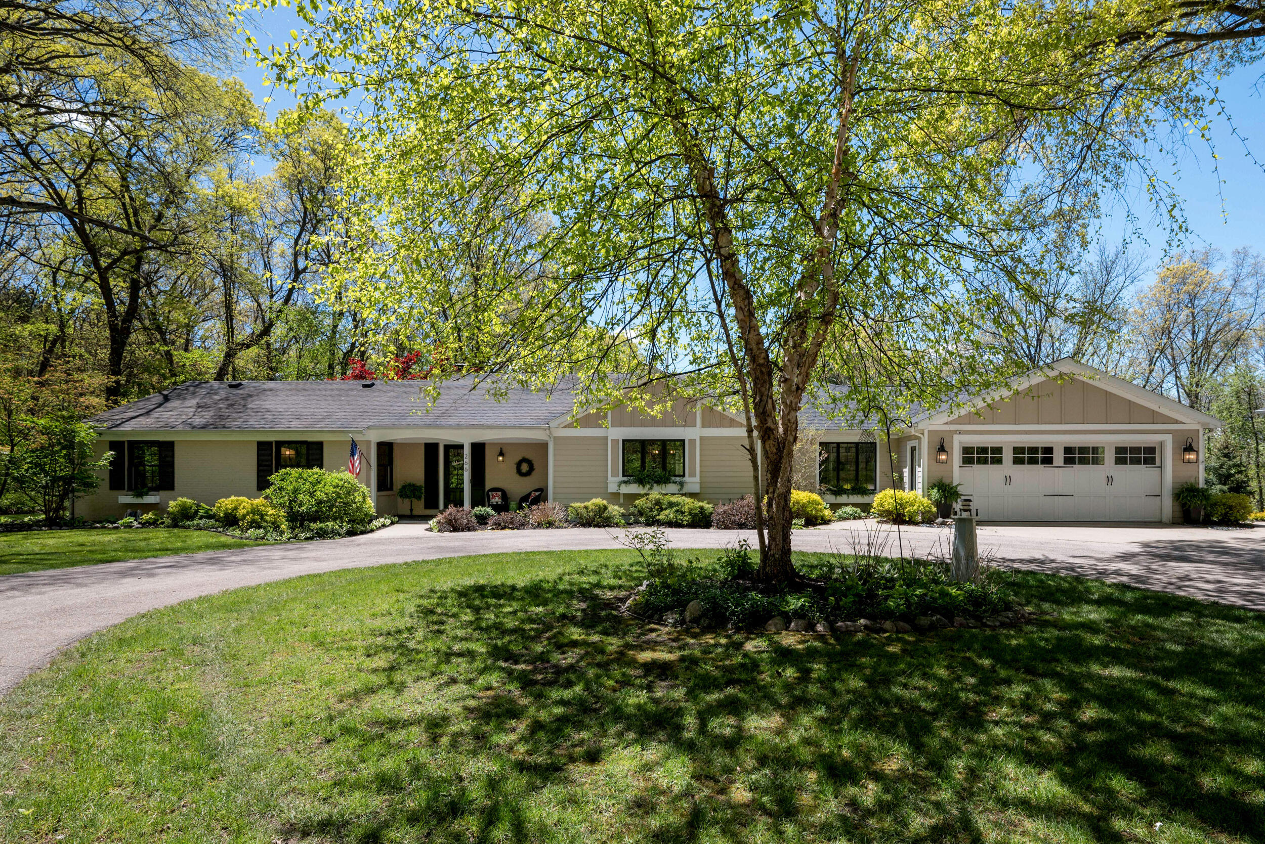 266 Pettis Avenue NE Ada MI 49301