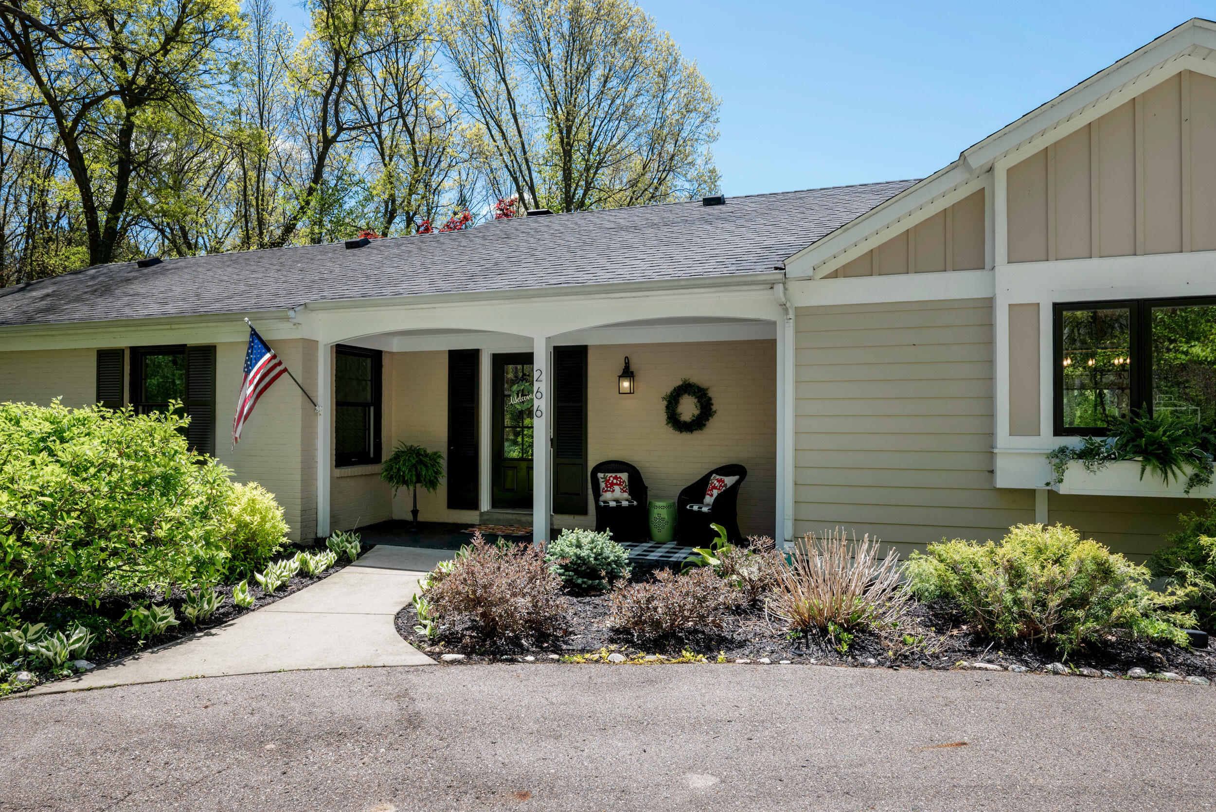 266 Pettis Avenue NE Ada MI 49301