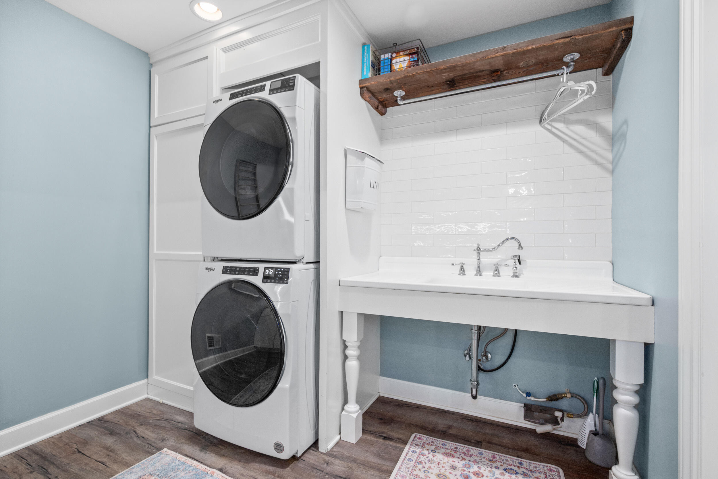 266 Pettis Avenue NE Ada MI 49301