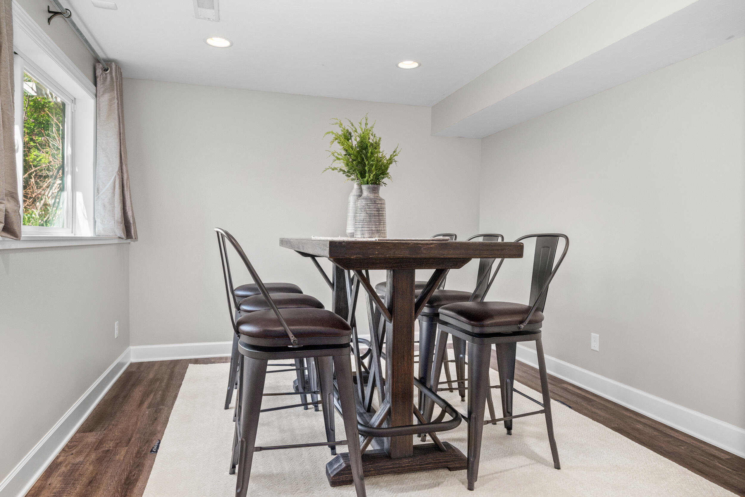 266 Pettis Avenue NE Ada MI 49301