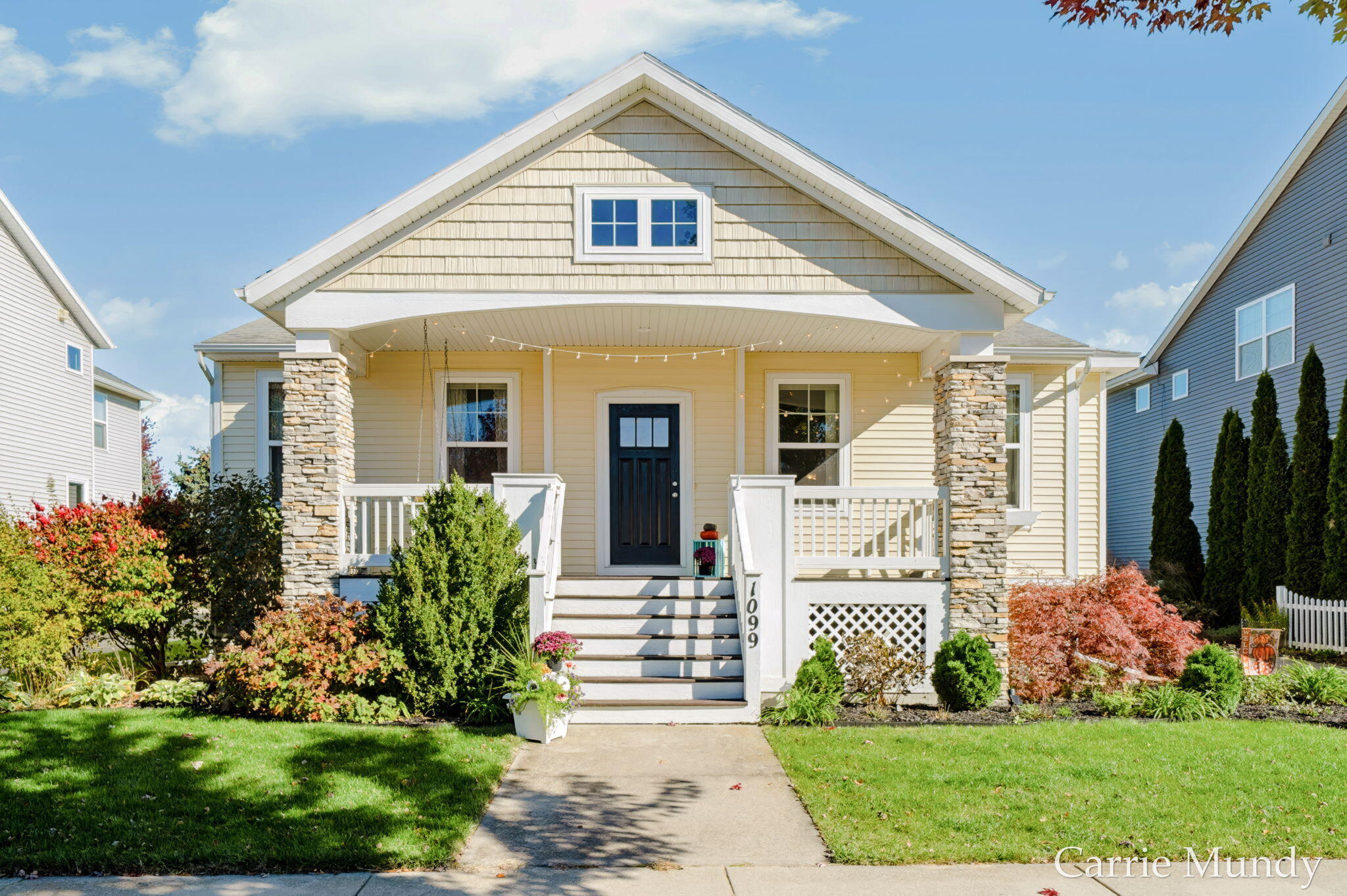 1099 Graystone Road Holland MI 49423
