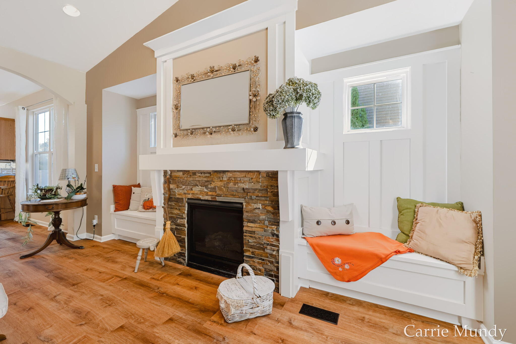 1099 Graystone Road Holland MI 49423