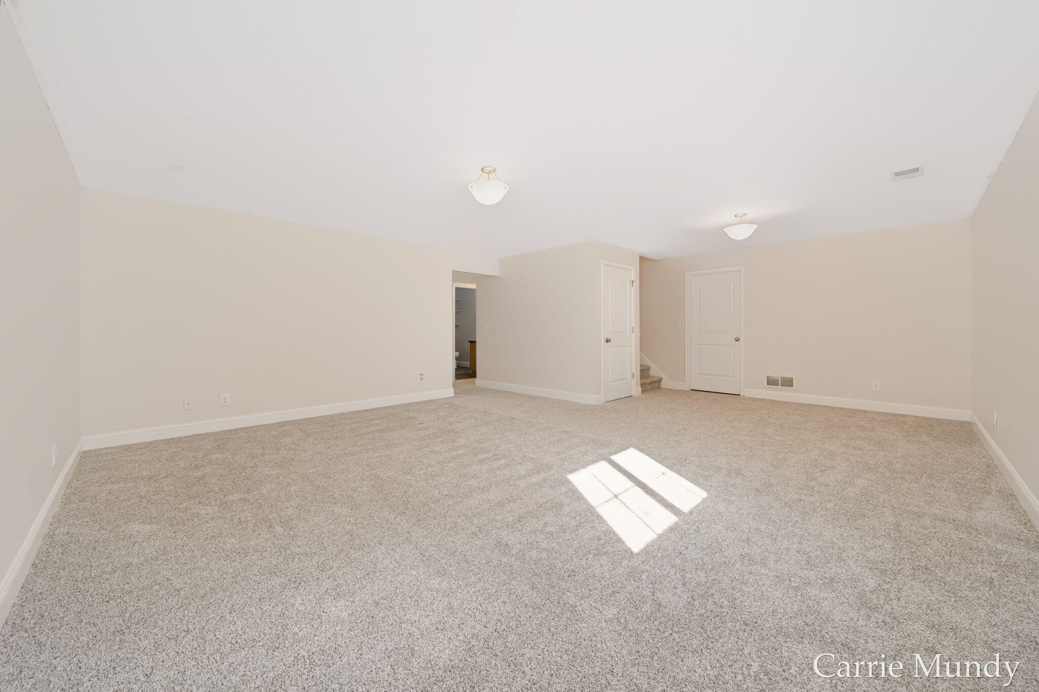 1099 Graystone Road Holland MI 49423