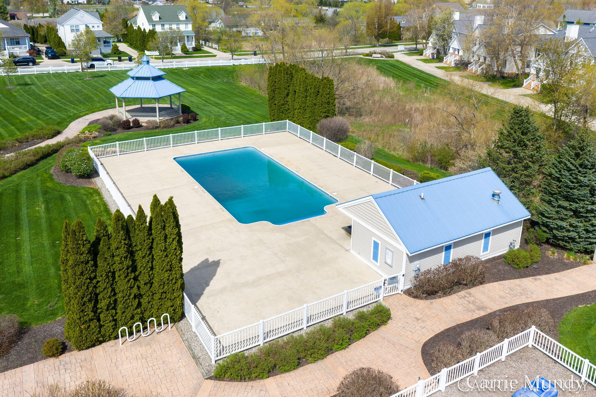 1099 Graystone Road Holland MI 49423
