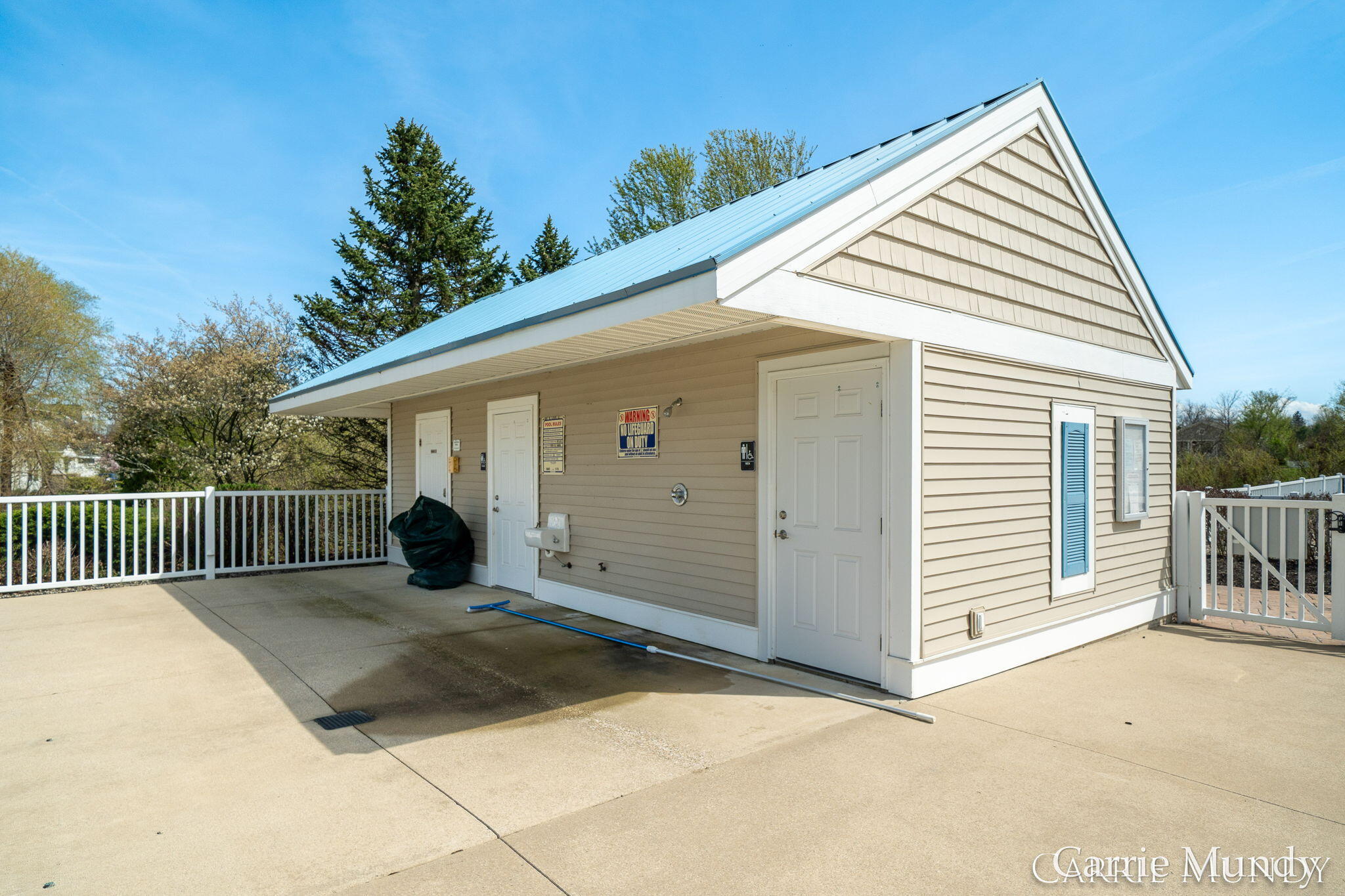 1099 Graystone Road Holland MI 49423