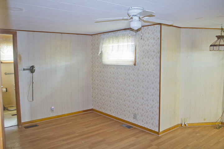31165 County Line Road Dowagiac MI 49047