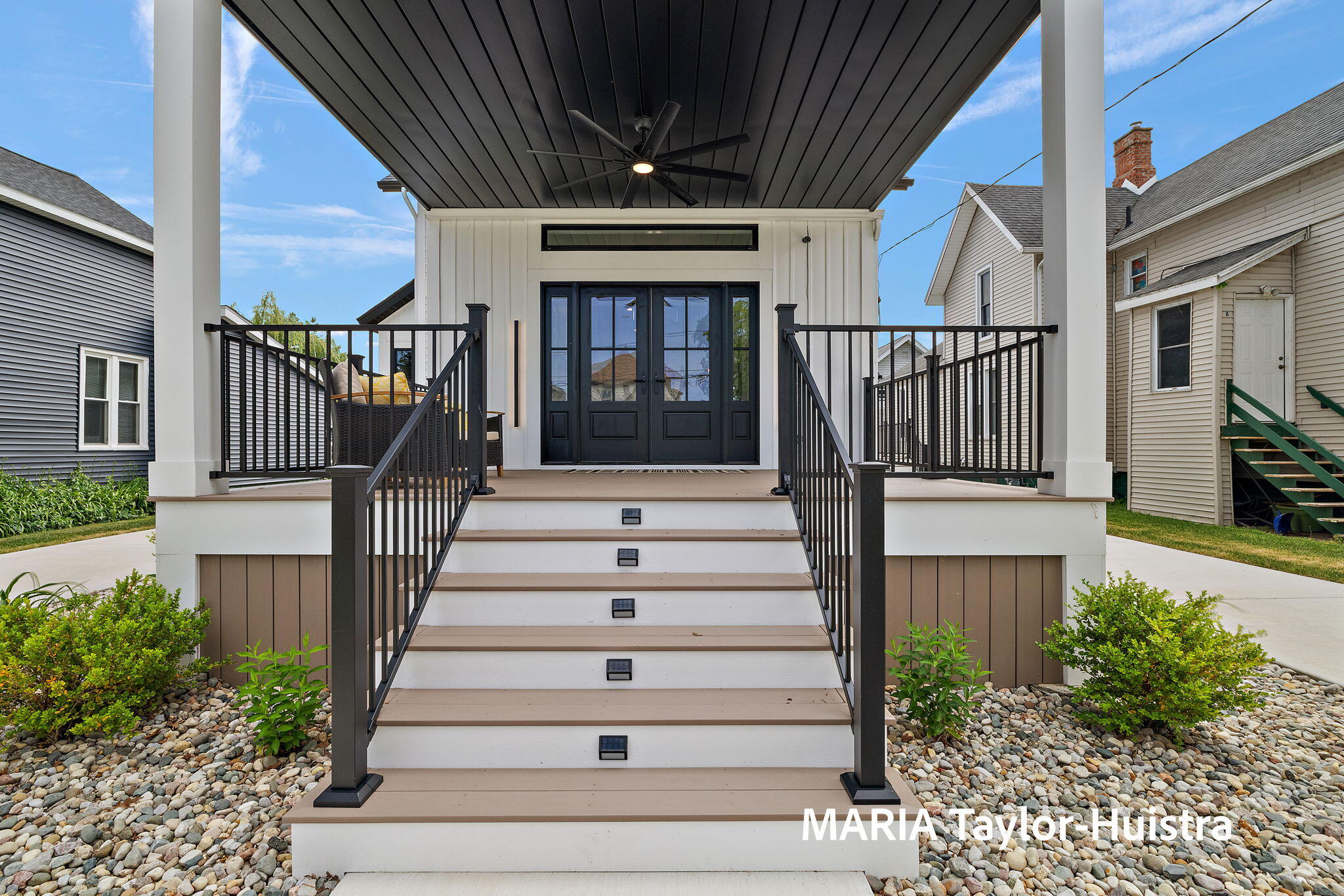 1423 Lakeshore Drive Muskegon MI 49441
