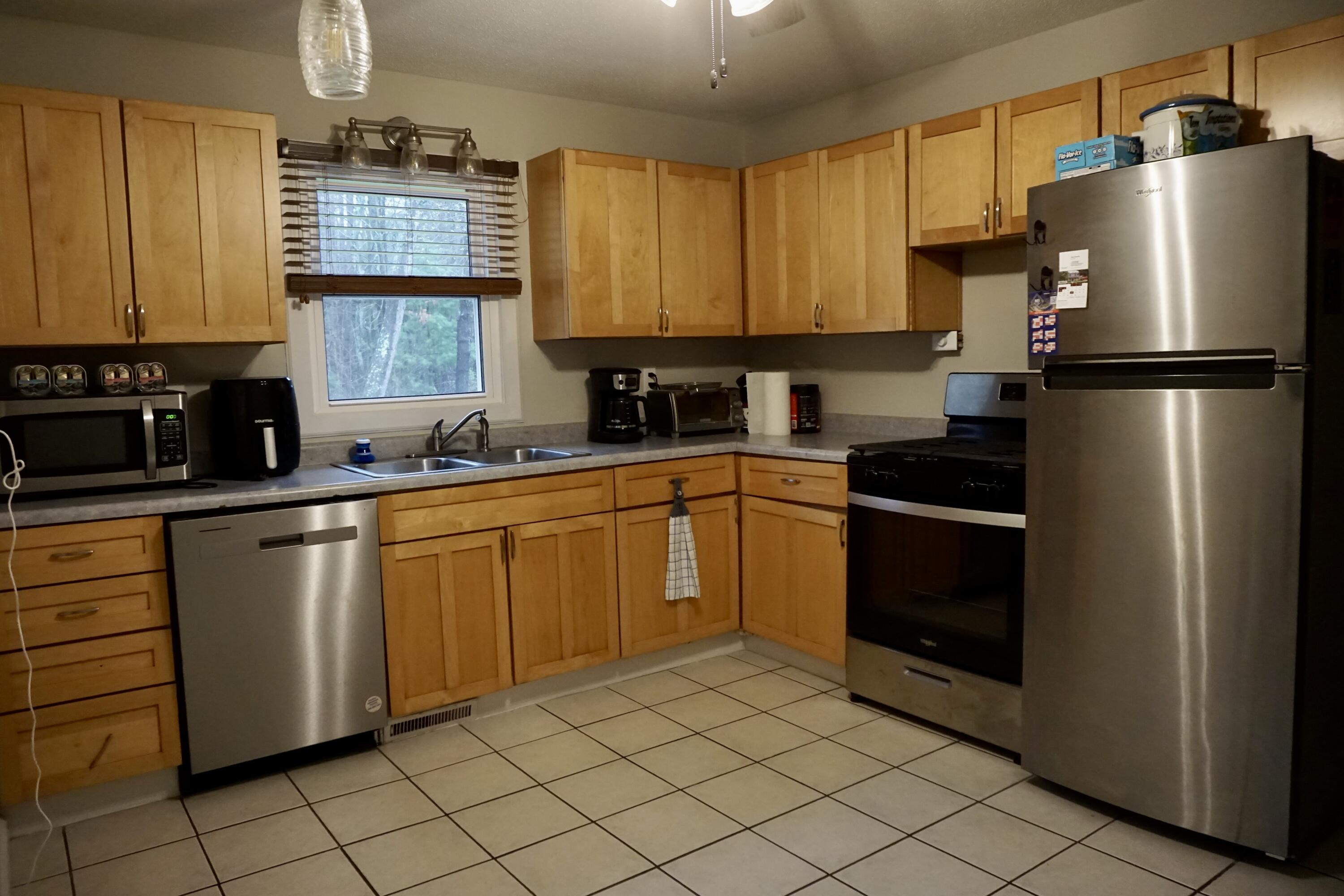 2096 Horton Road Muskegon MI 49445