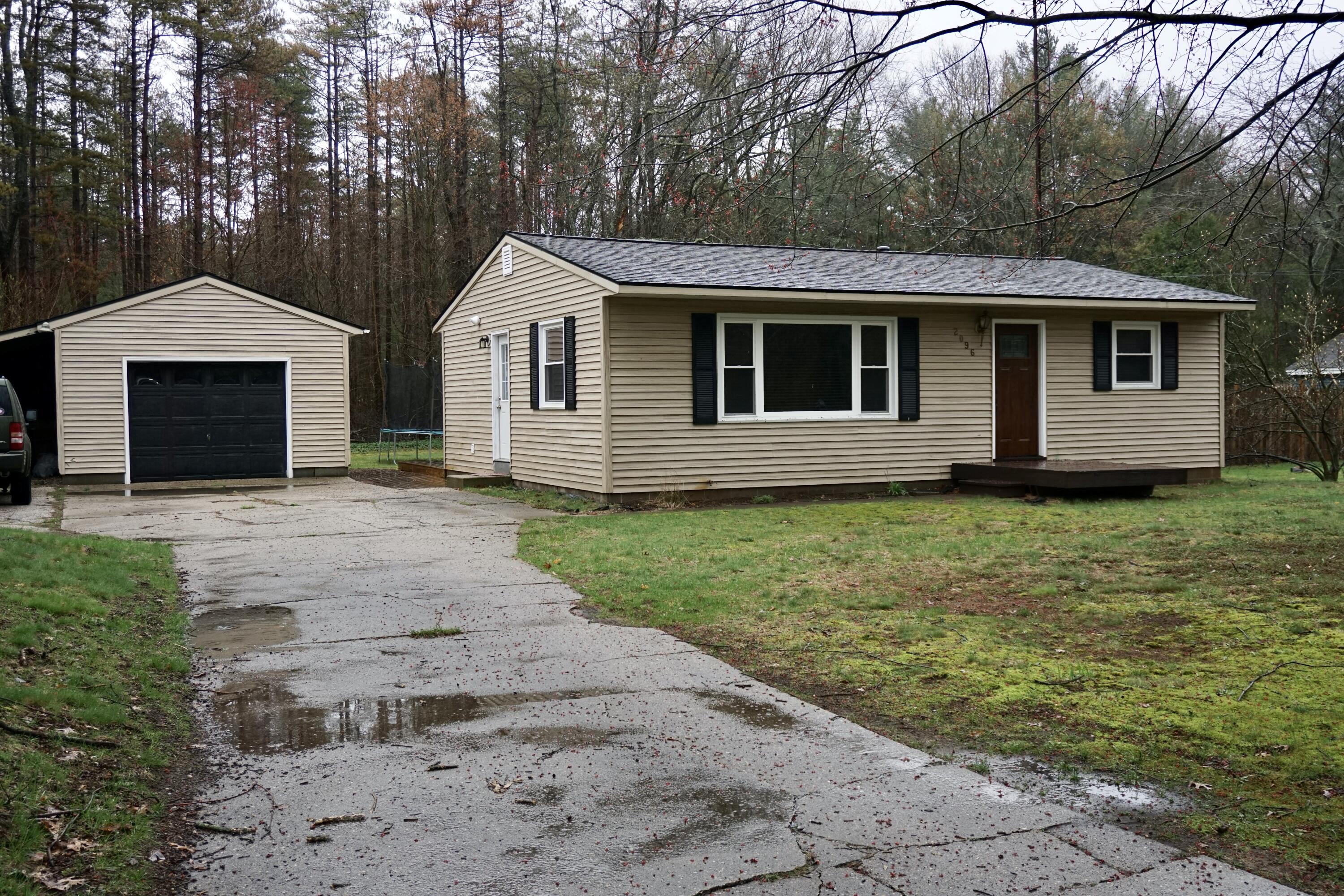 2096 Horton Road Muskegon MI 49445