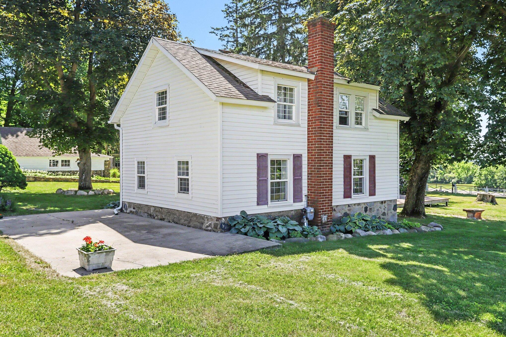 3189 125th Avenue Allegan MI 49010