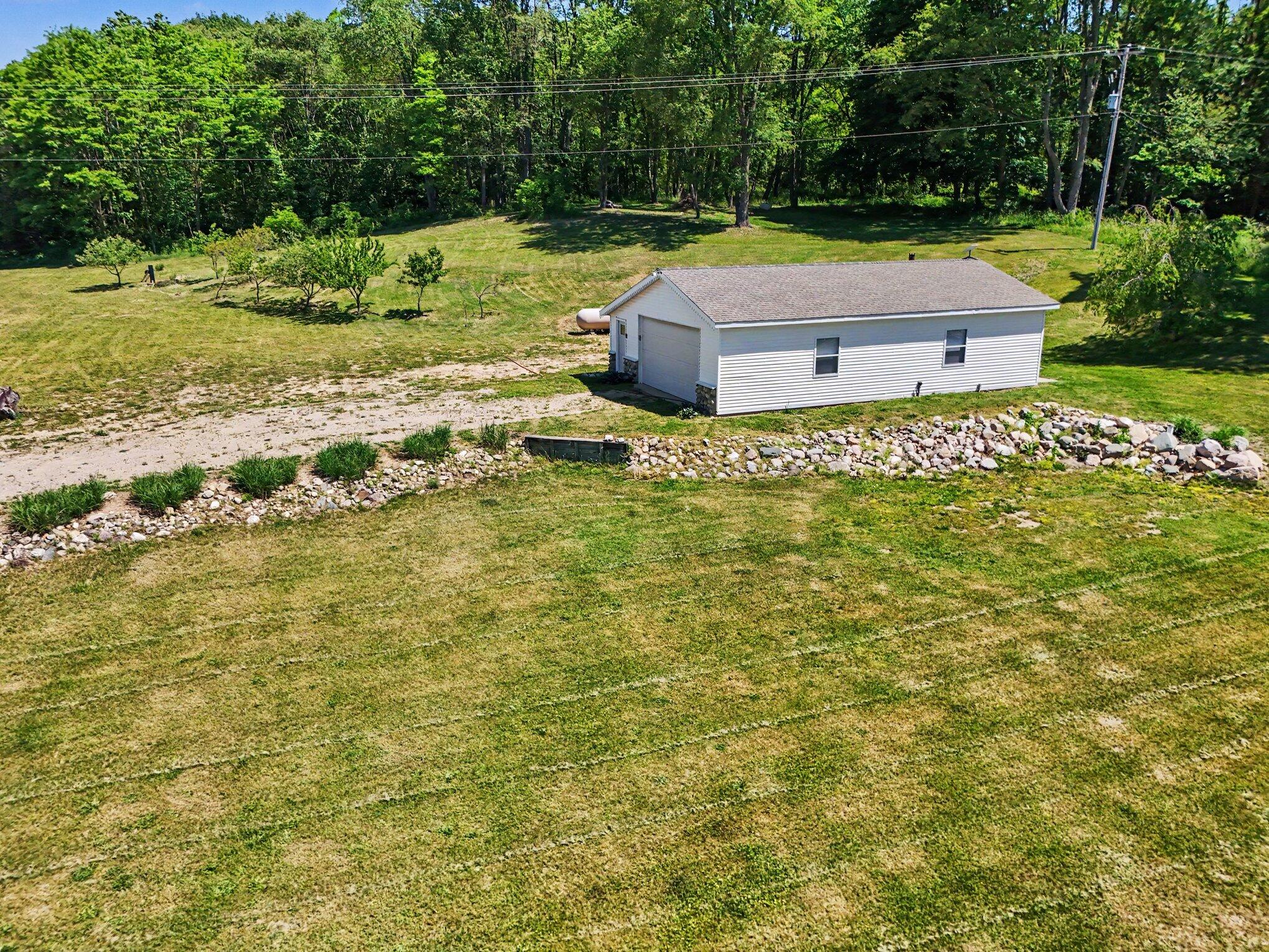 3189 125th Avenue Allegan MI 49010