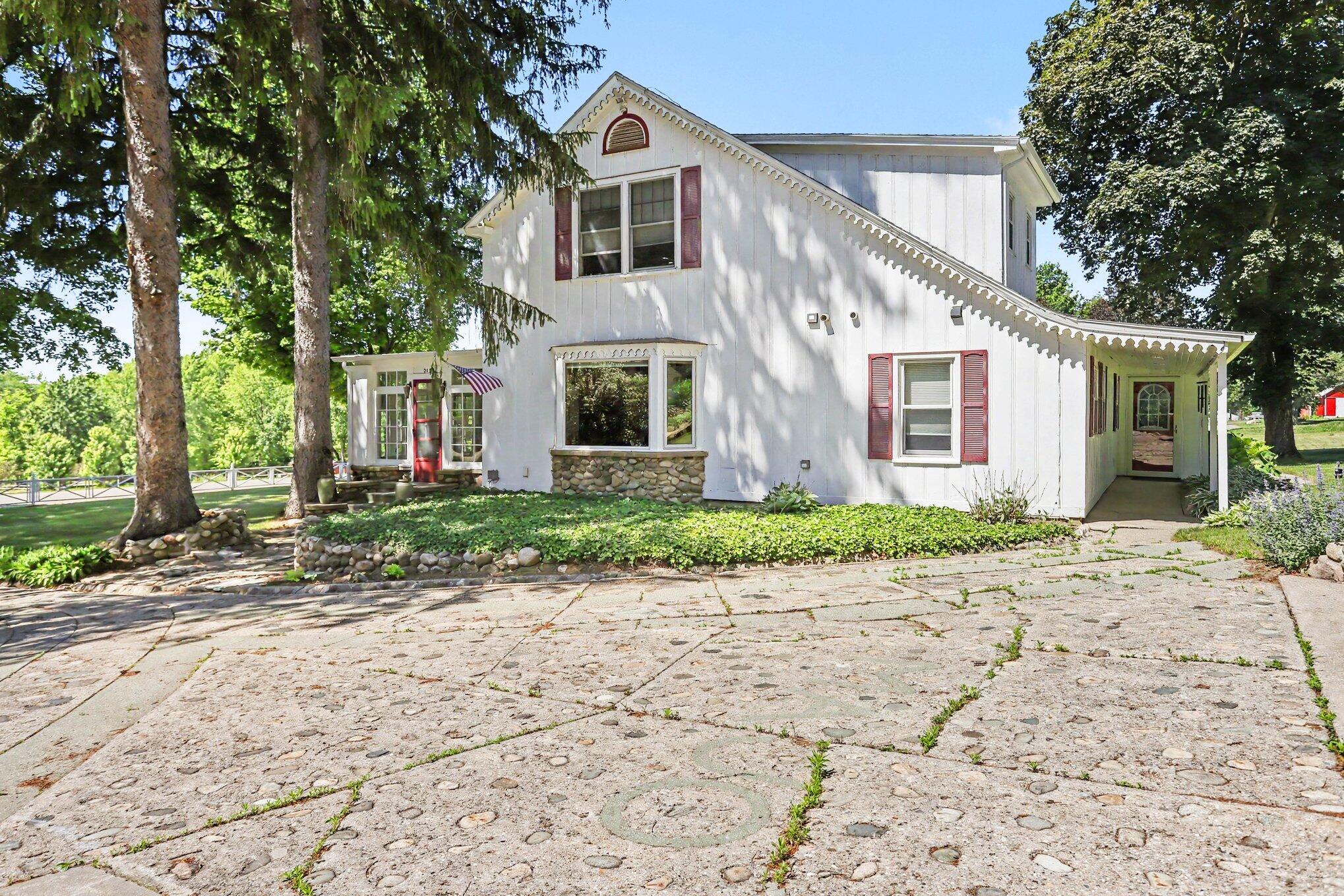 3189 125th Avenue Allegan MI 49010