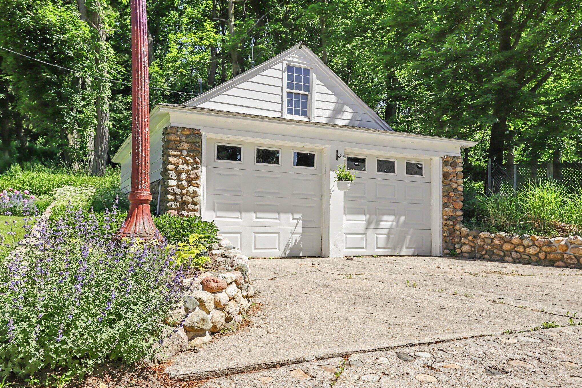 3189 125th Avenue Allegan MI 49010