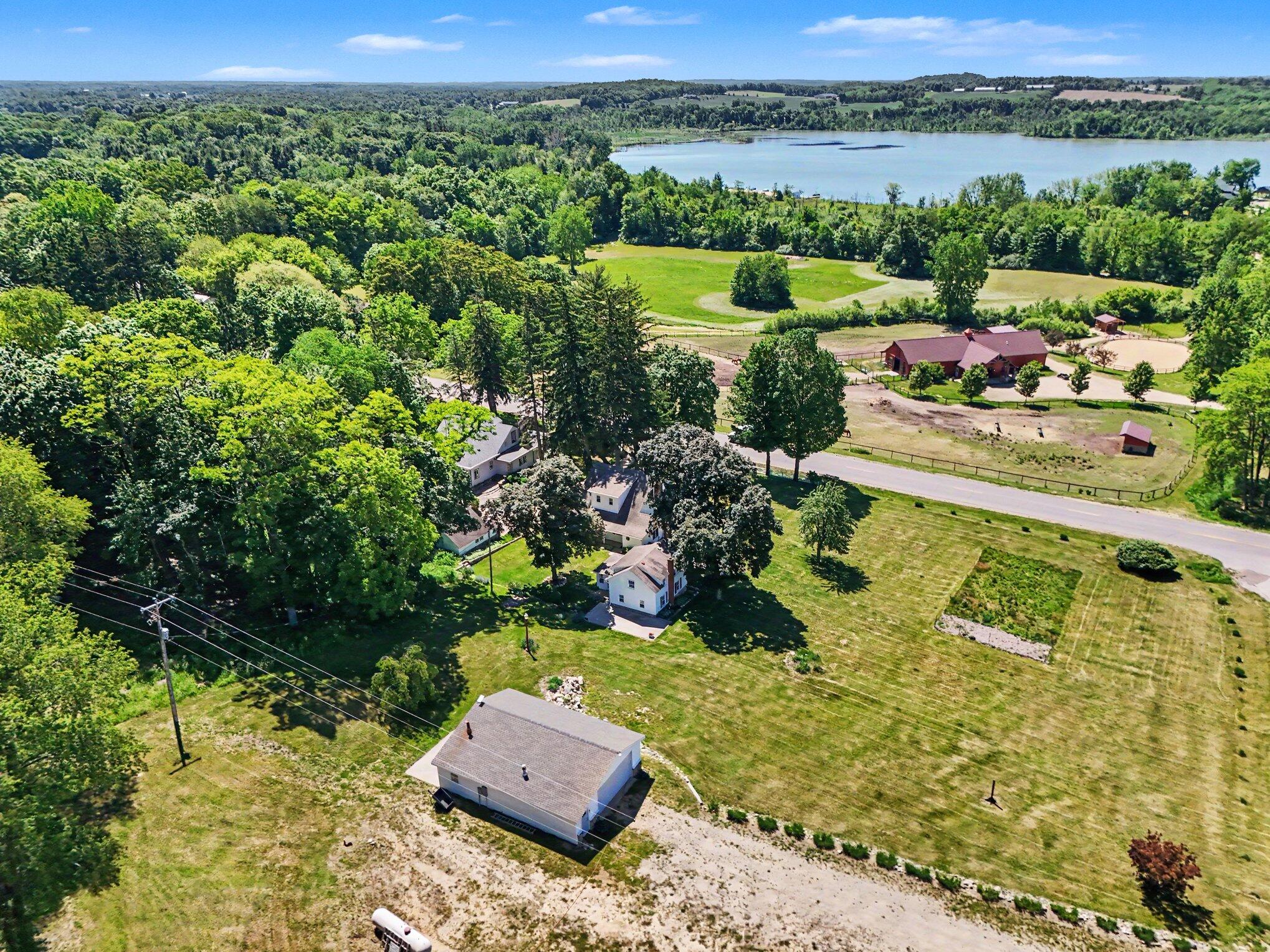 3189 125th Avenue Allegan MI 49010