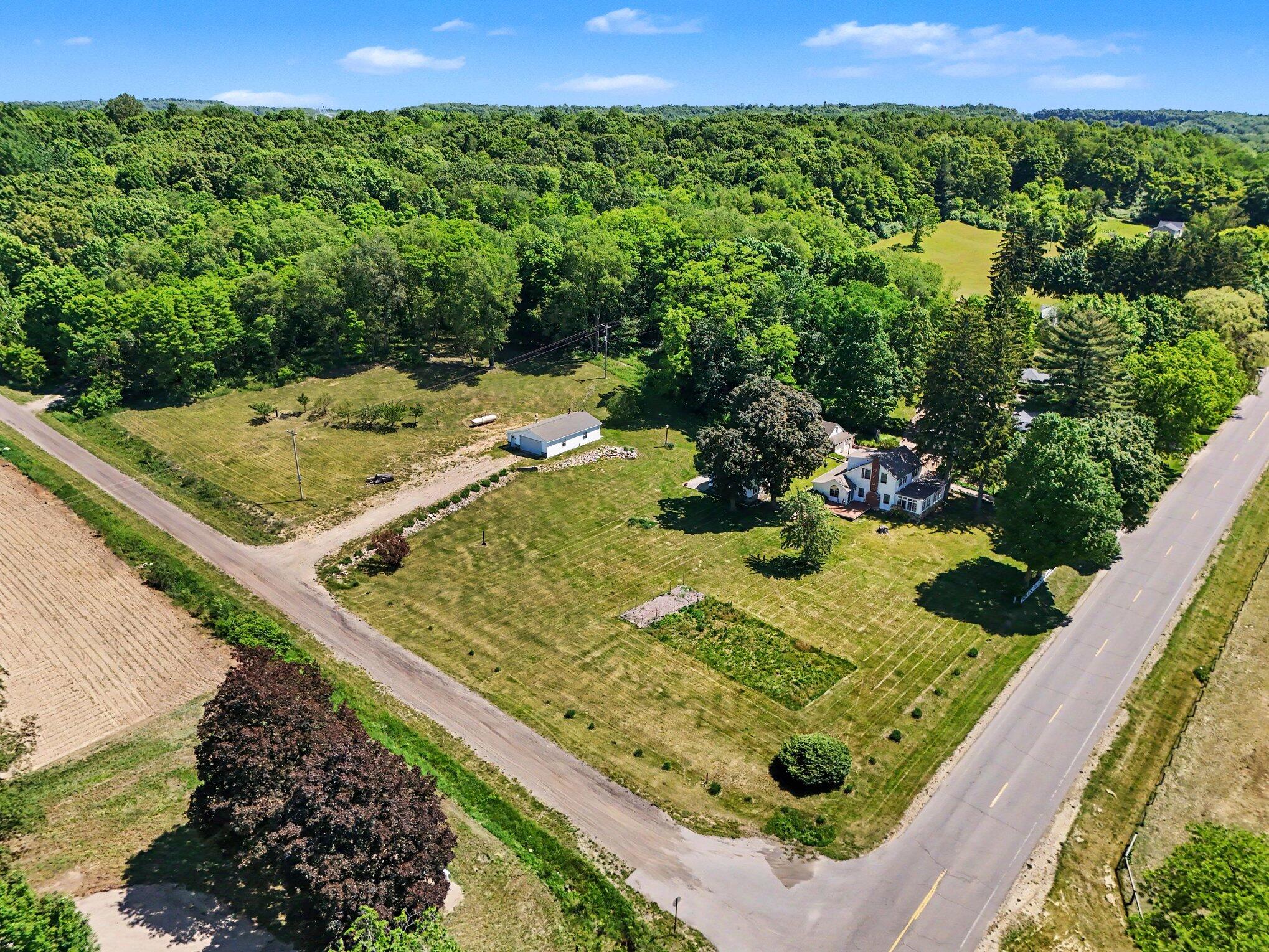 3189 125th Avenue Allegan MI 49010