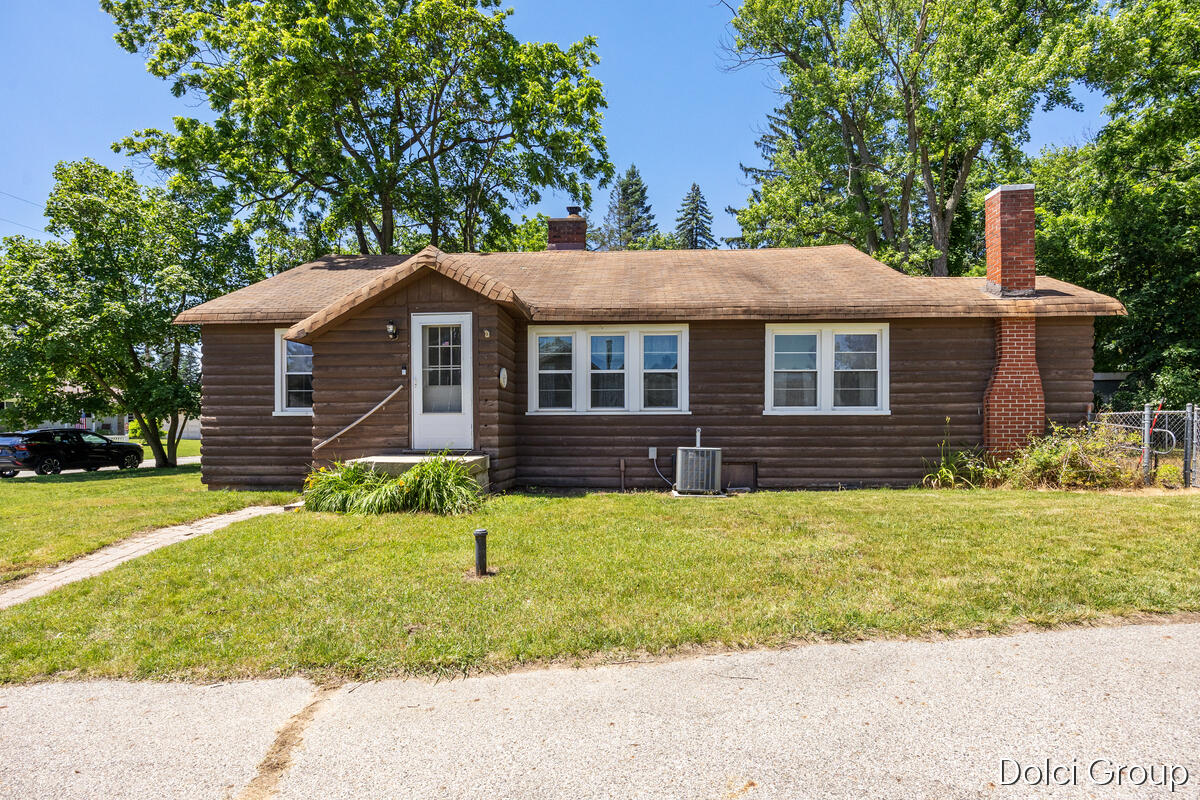 1023 Cogswell Street NW Grand Rapids MI 49544