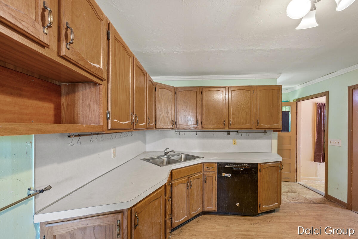 1023 Cogswell Street NW Grand Rapids MI 49544