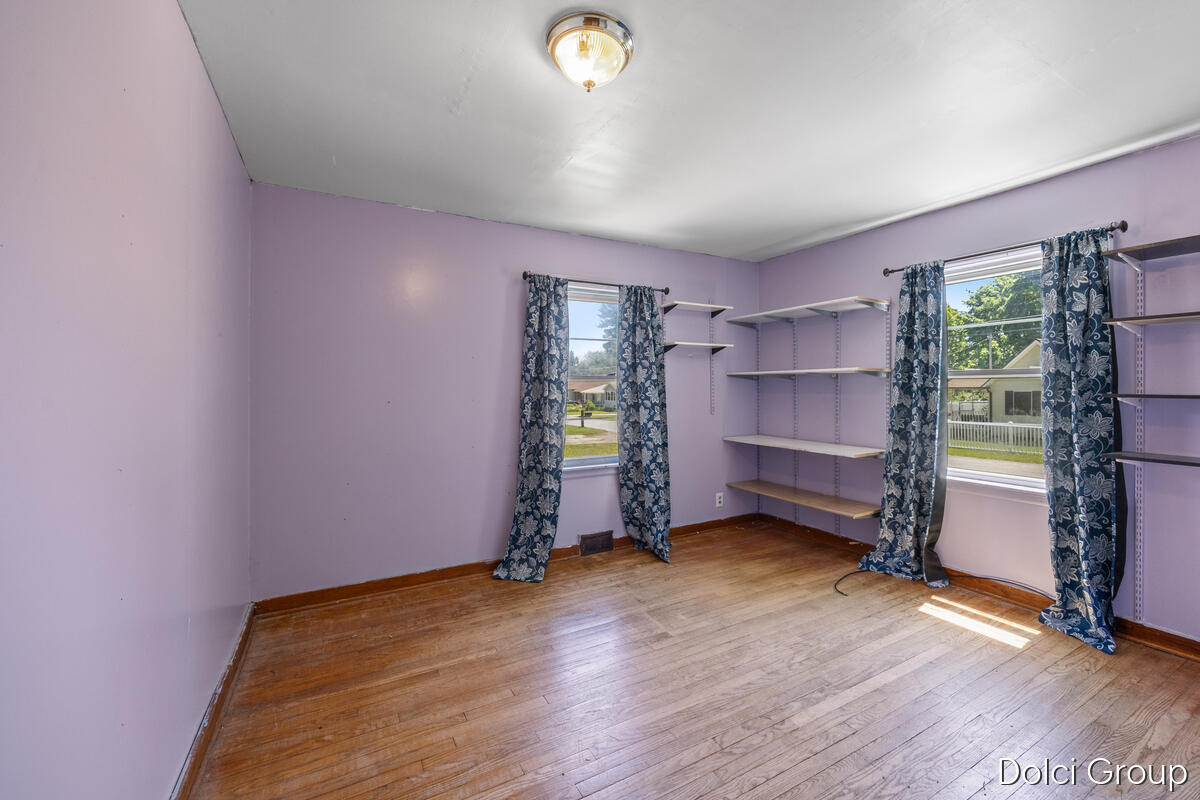 1023 Cogswell Street NW Grand Rapids MI 49544
