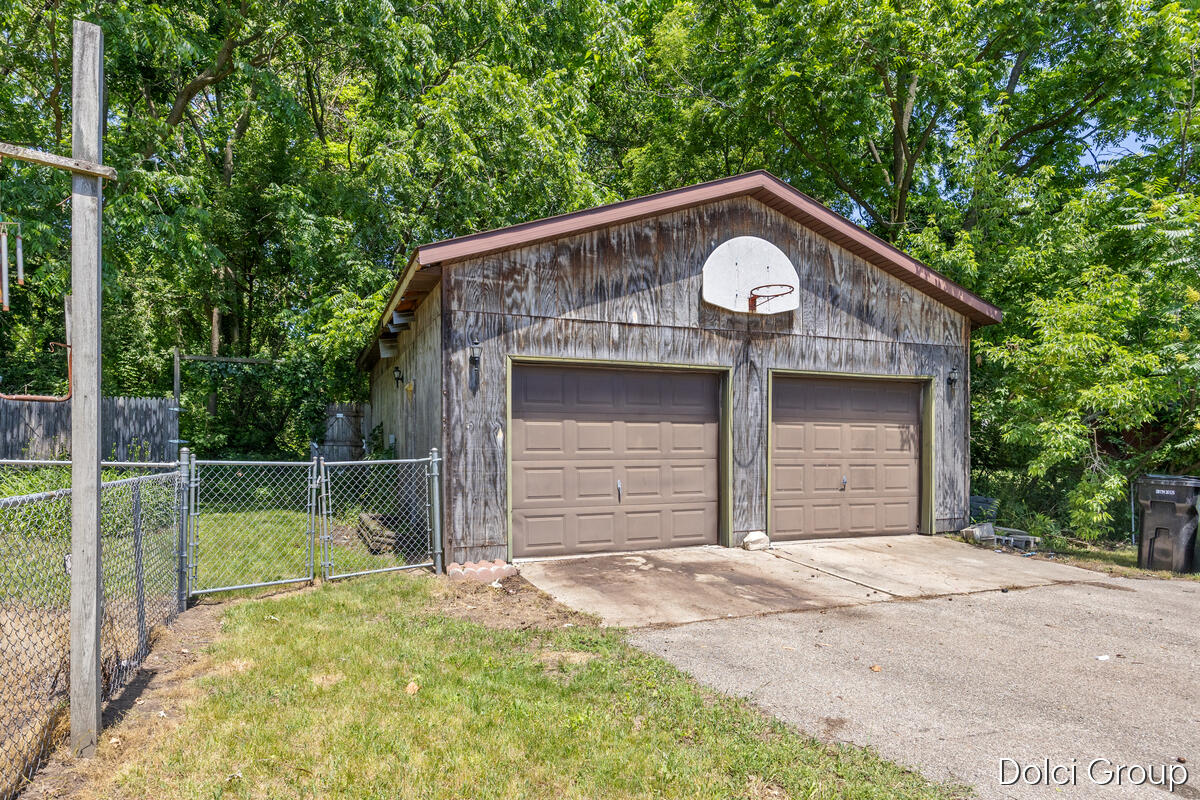 1023 Cogswell Street NW Grand Rapids MI 49544