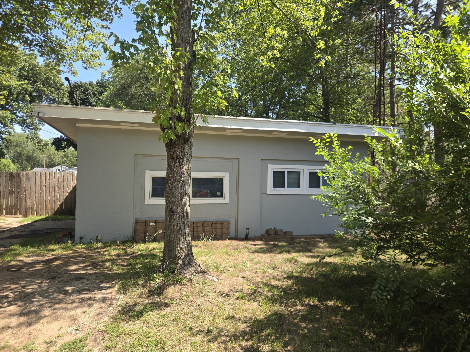 3288 S Walker Road Muskegon MI 49444