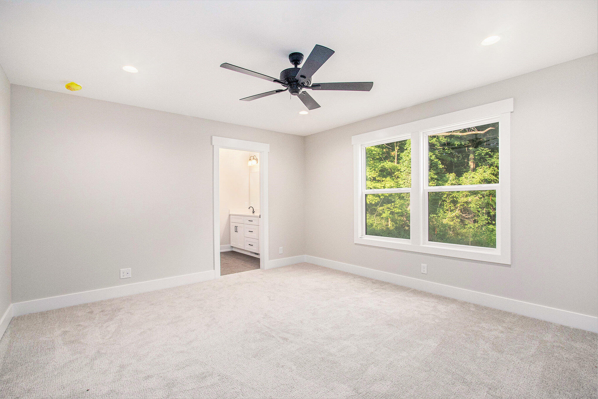 5804 Hunter's Ridge Fennville MI 49408