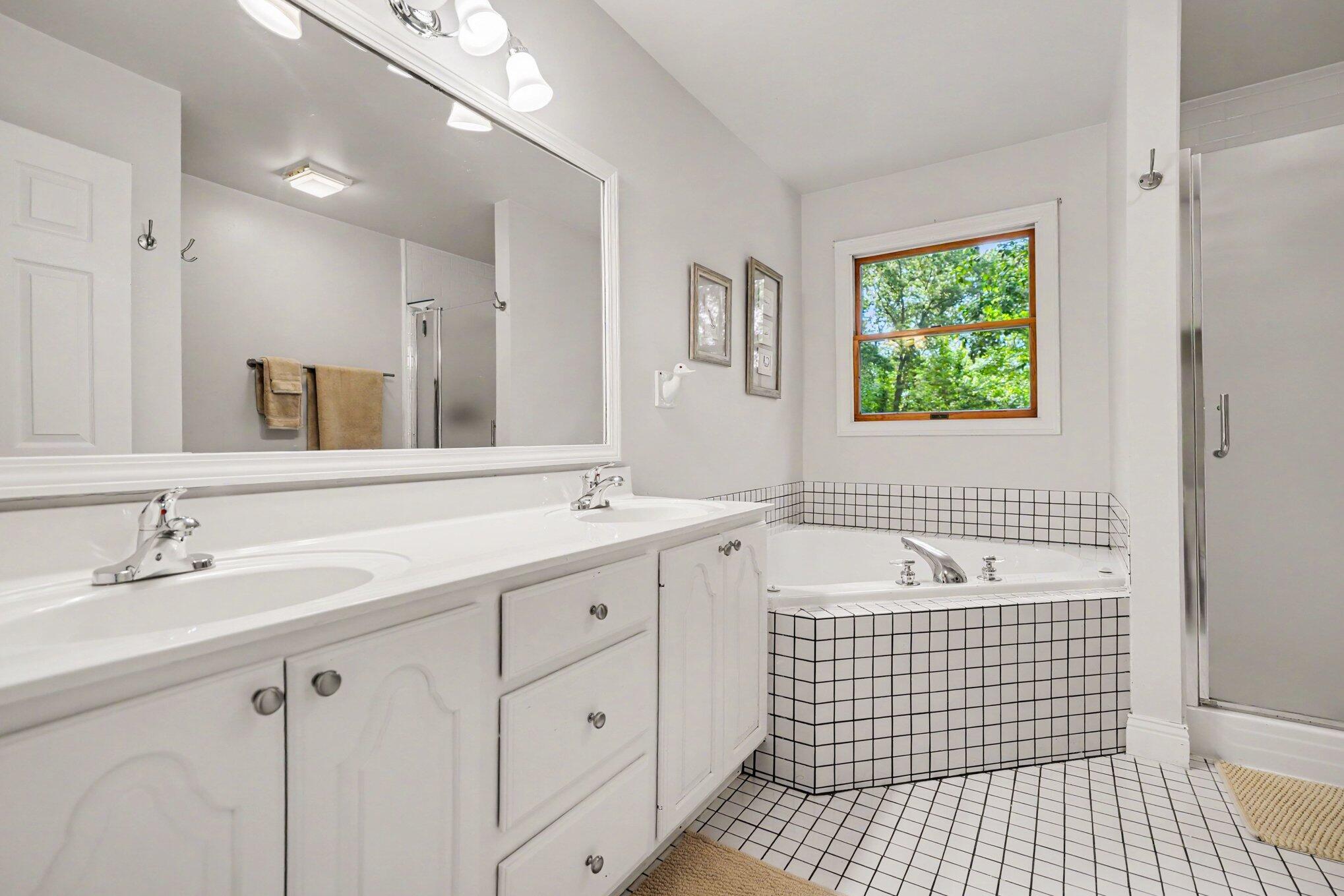 11261 Bridlewood Trail Berrien Springs MI 49103