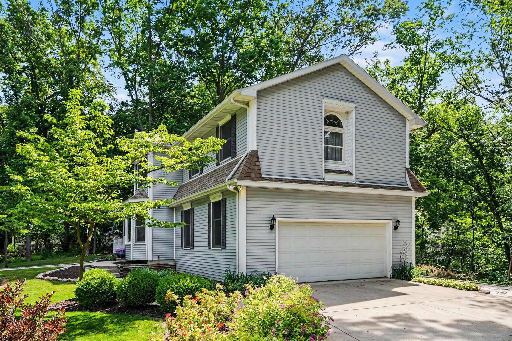 11261 Bridlewood Trail Berrien Springs MI 49103