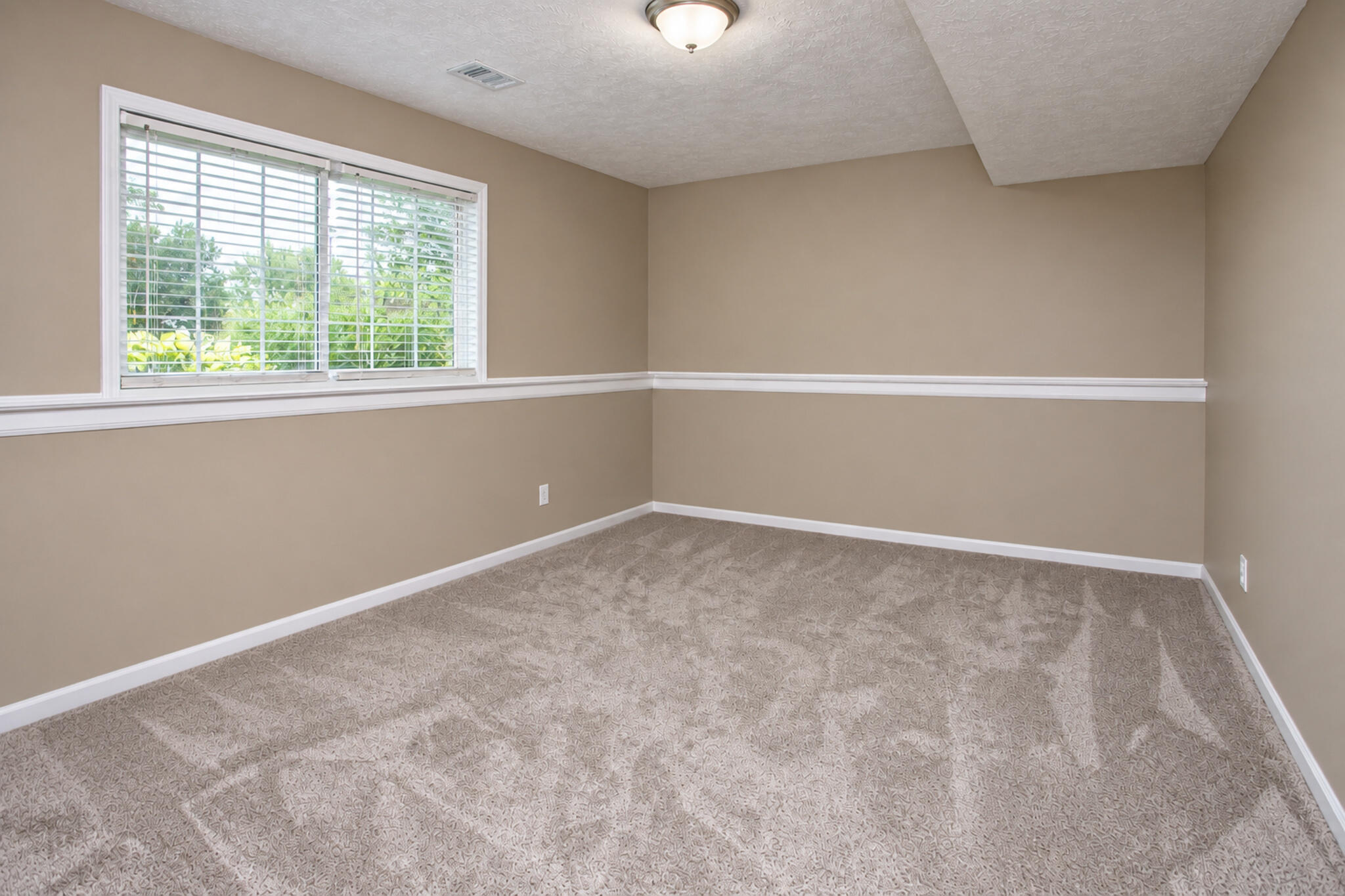 3758 Caribou Drive Zeeland MI 49464