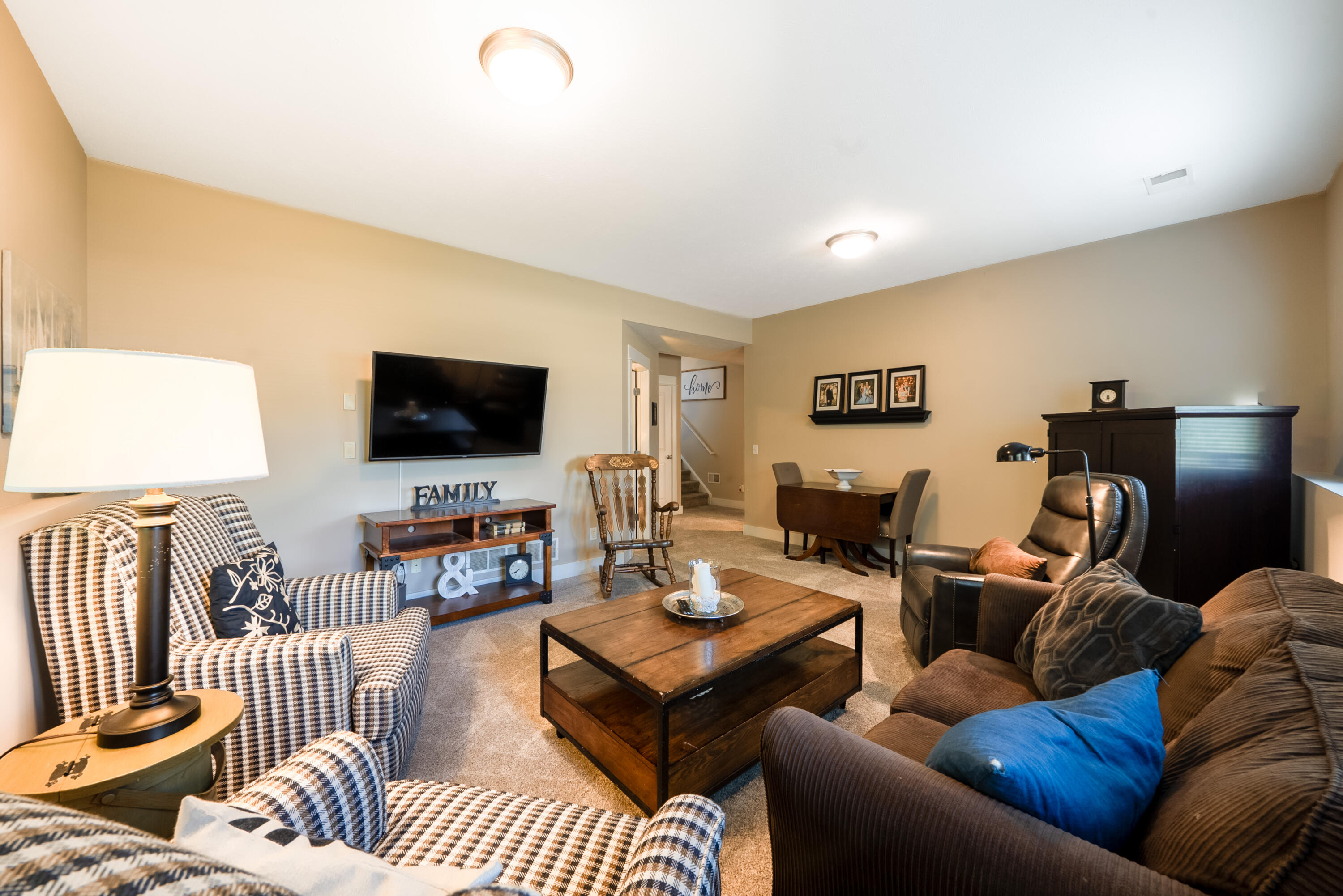 2198 Applegate Drive NW Grand Rapids MI 49534