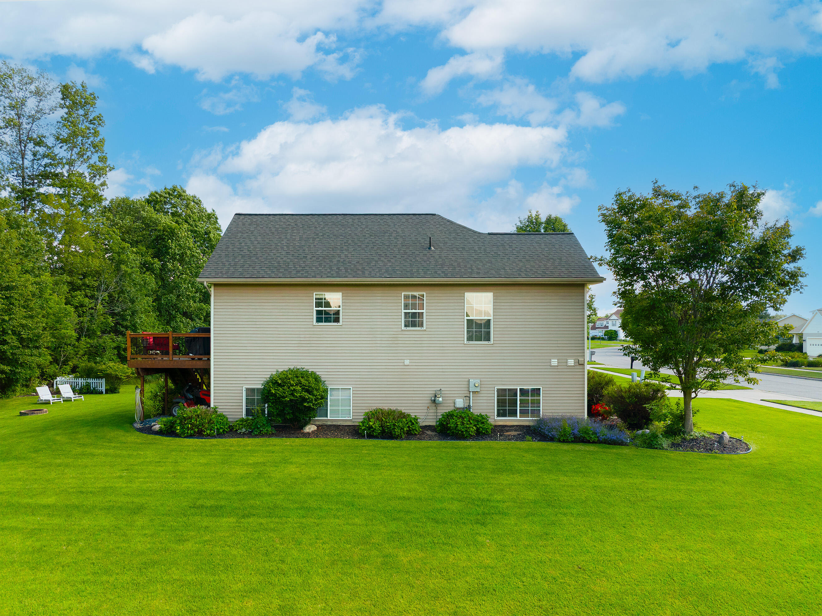 2198 Applegate Drive NW Grand Rapids MI 49534
