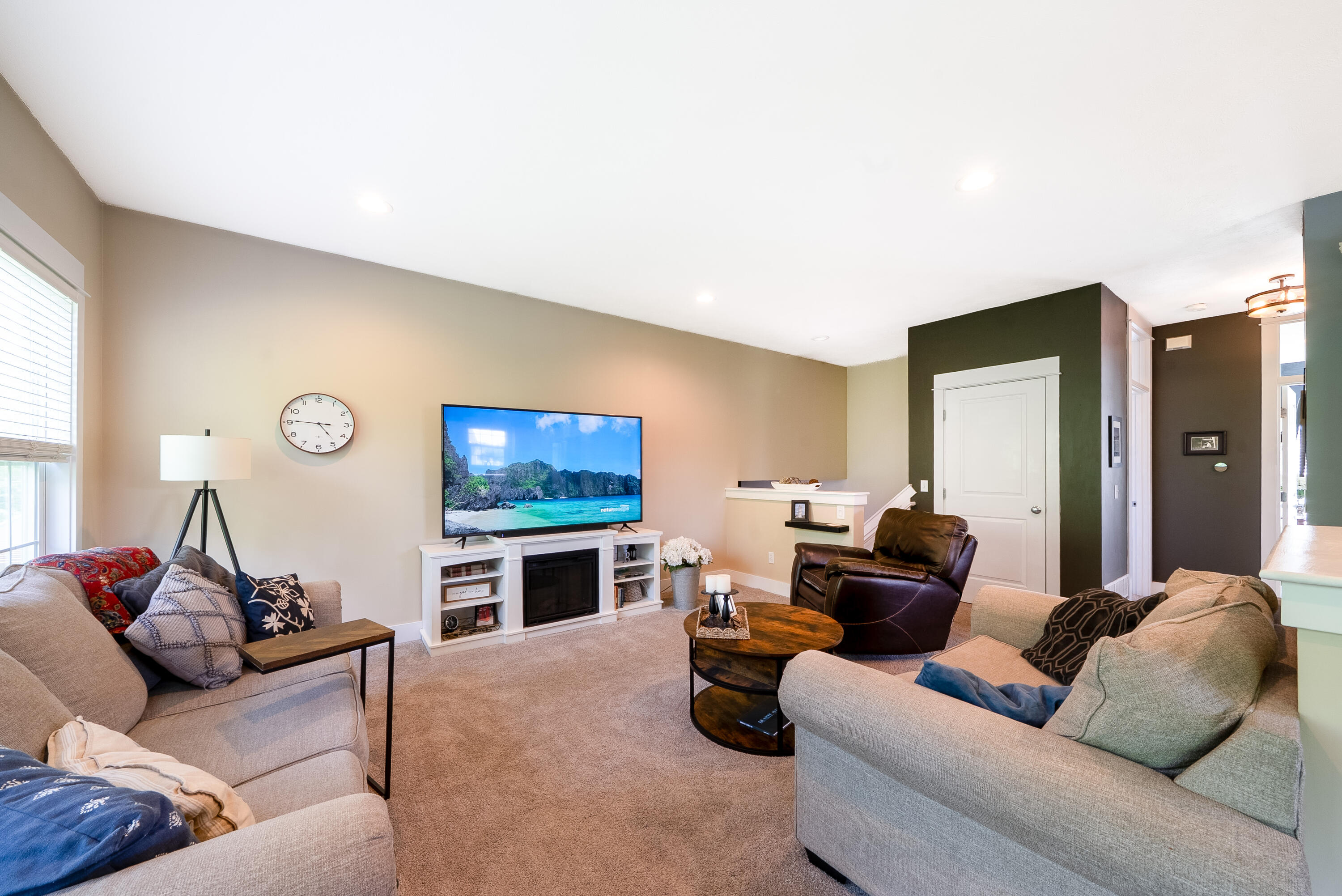 2198 Applegate Drive NW Grand Rapids MI 49534