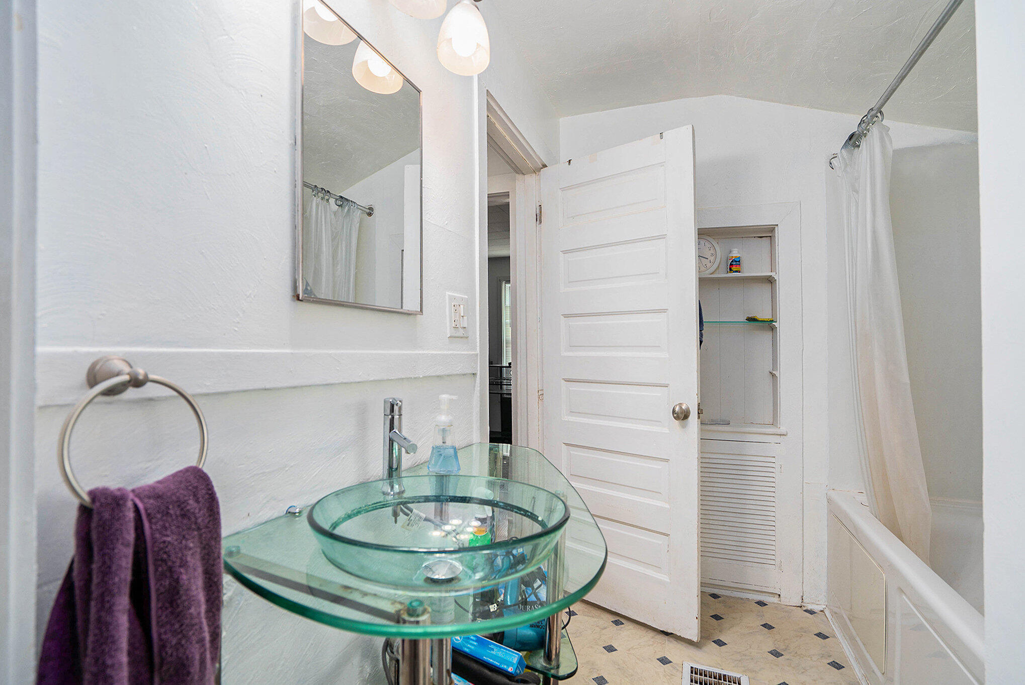 463 Harrison Avenue Holland MI 49423