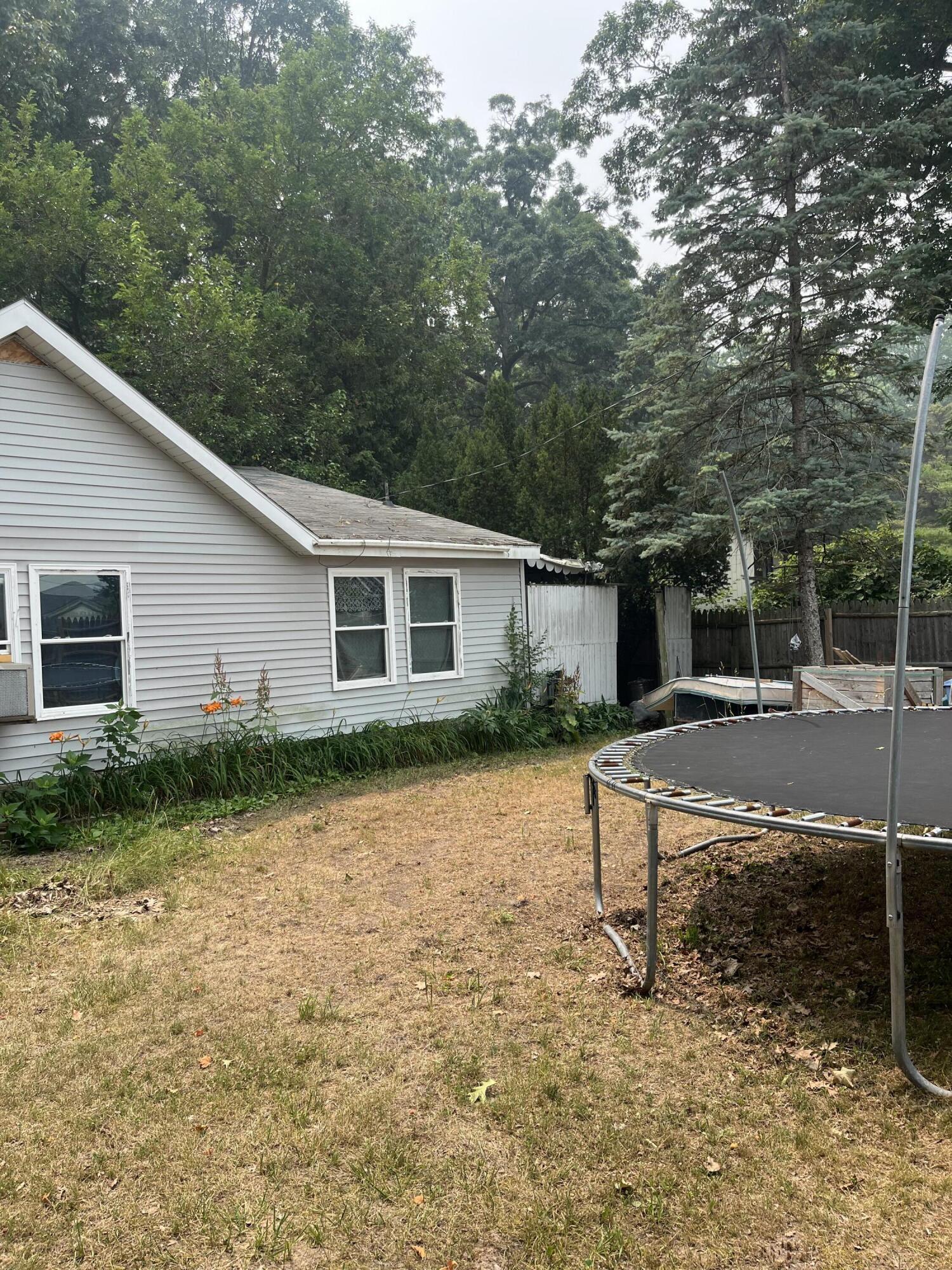 8616 Merry Drive NE Rockford MI 49341