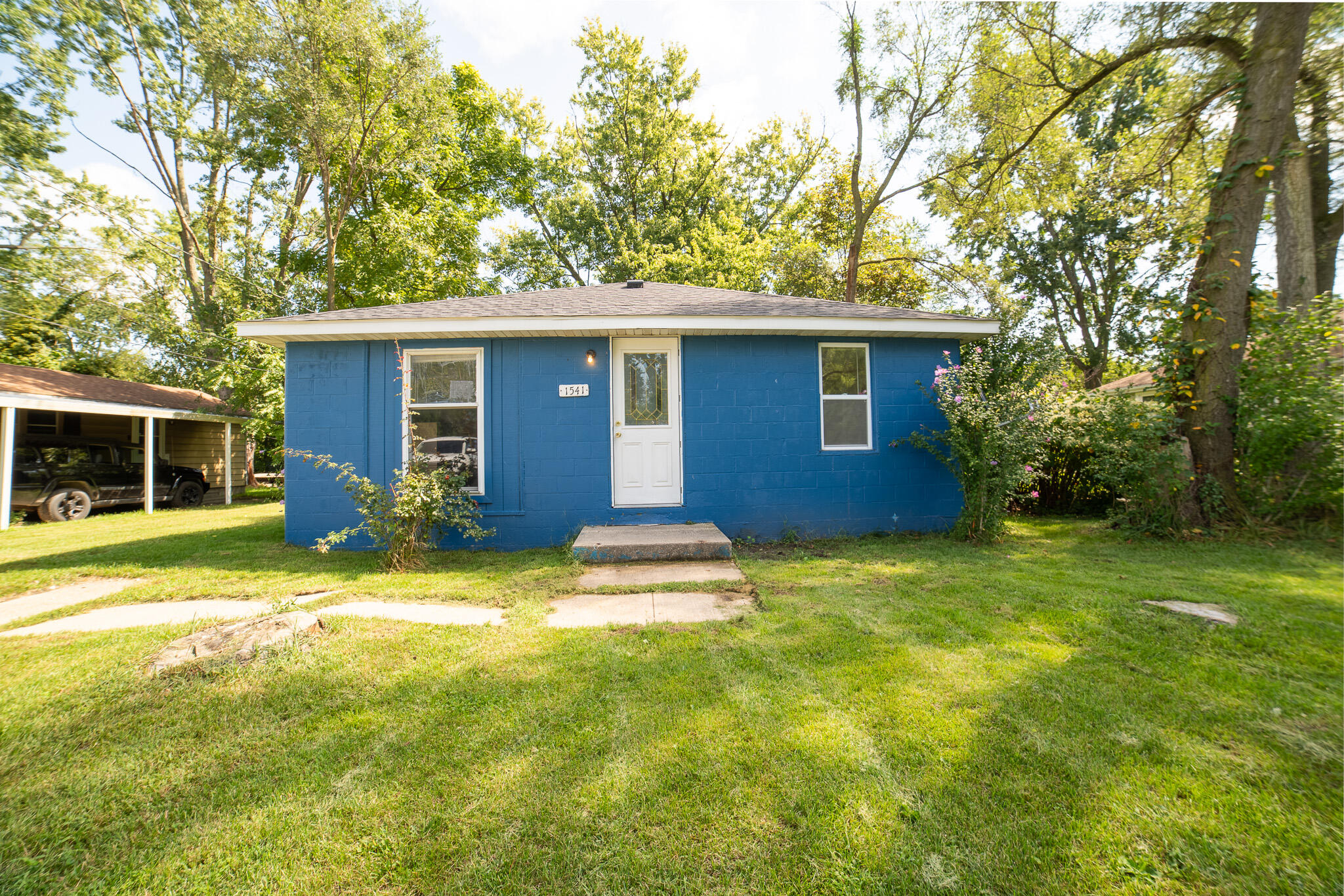 1541 Reeder Avenue Benton Harbor MI 49022
