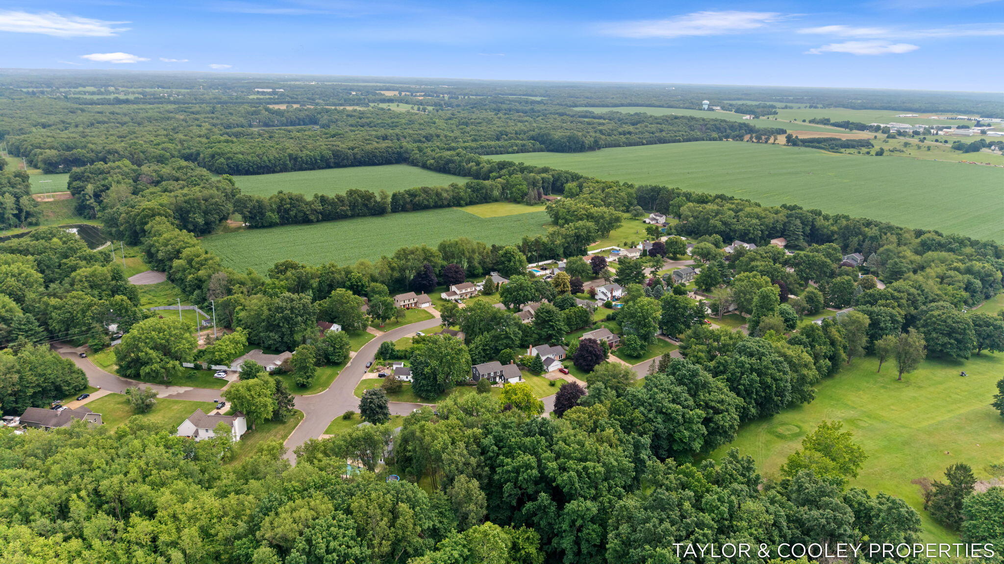 6269 Eagle Ridge Drive Kalamazoo MI 49004