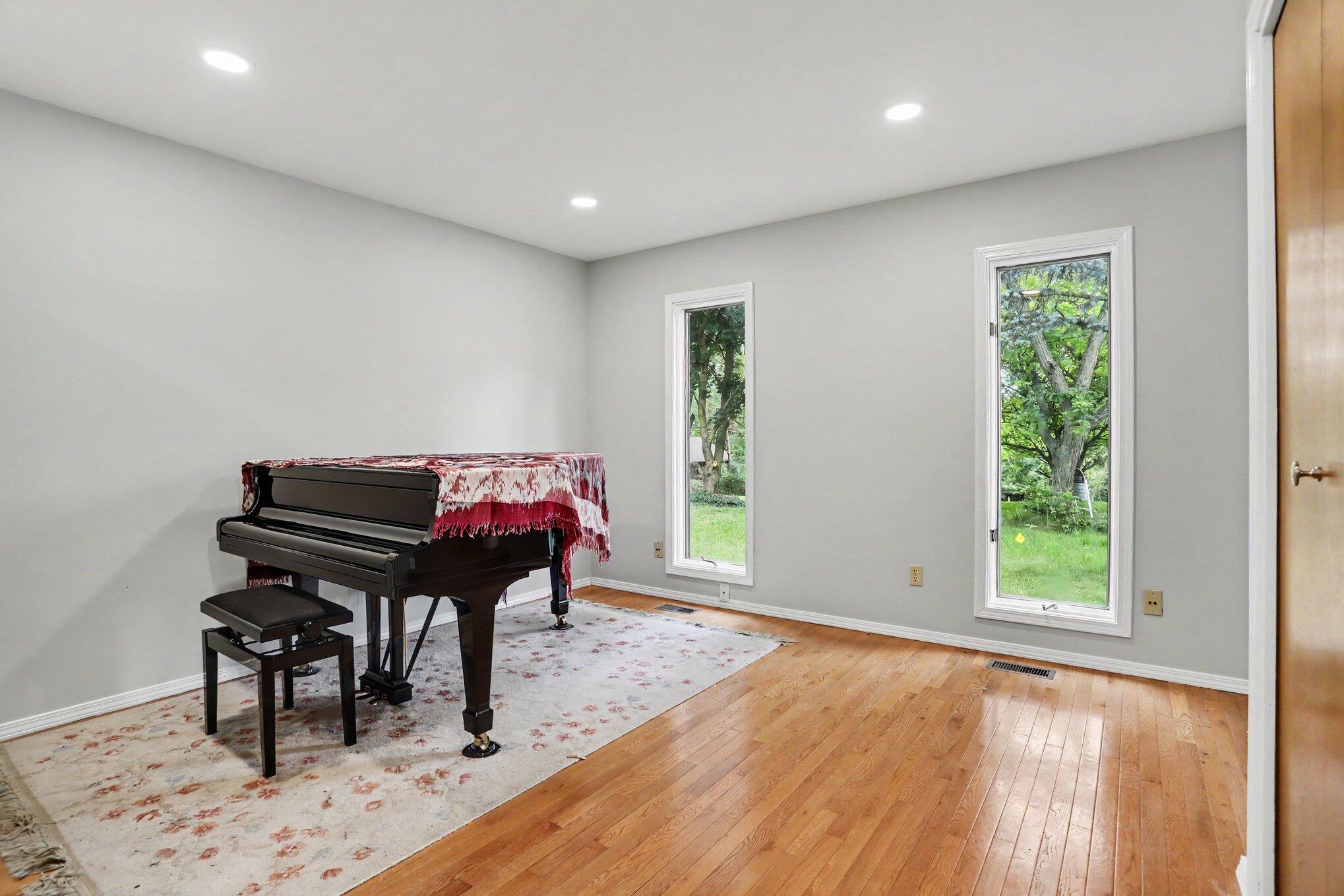 3409 Tamsin Avenue Kalamazoo MI 49008