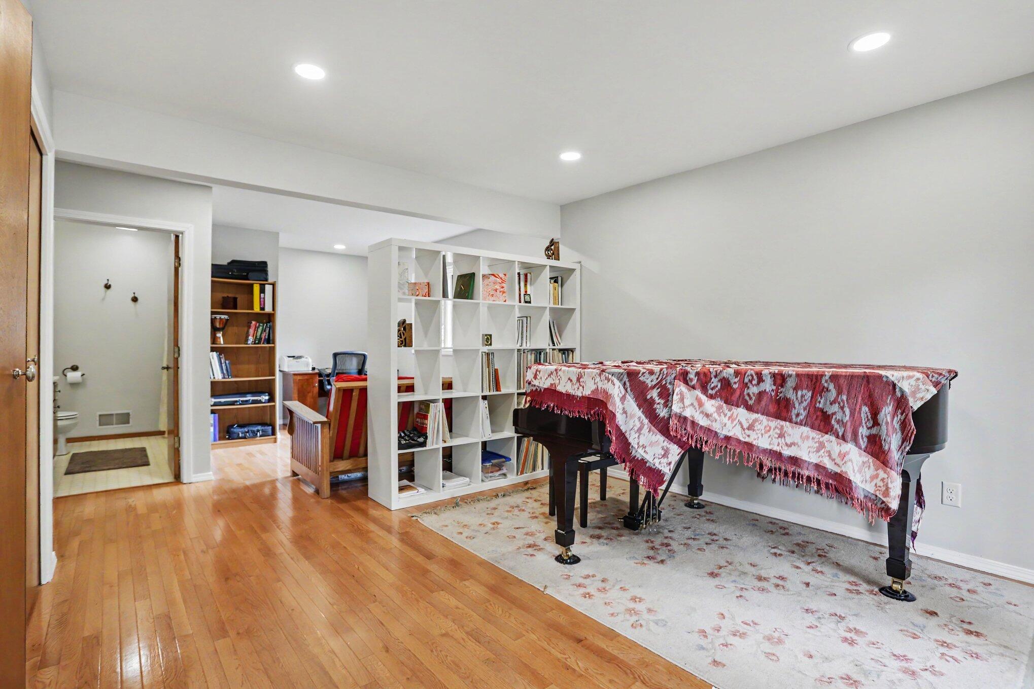 3409 Tamsin Avenue Kalamazoo MI 49008