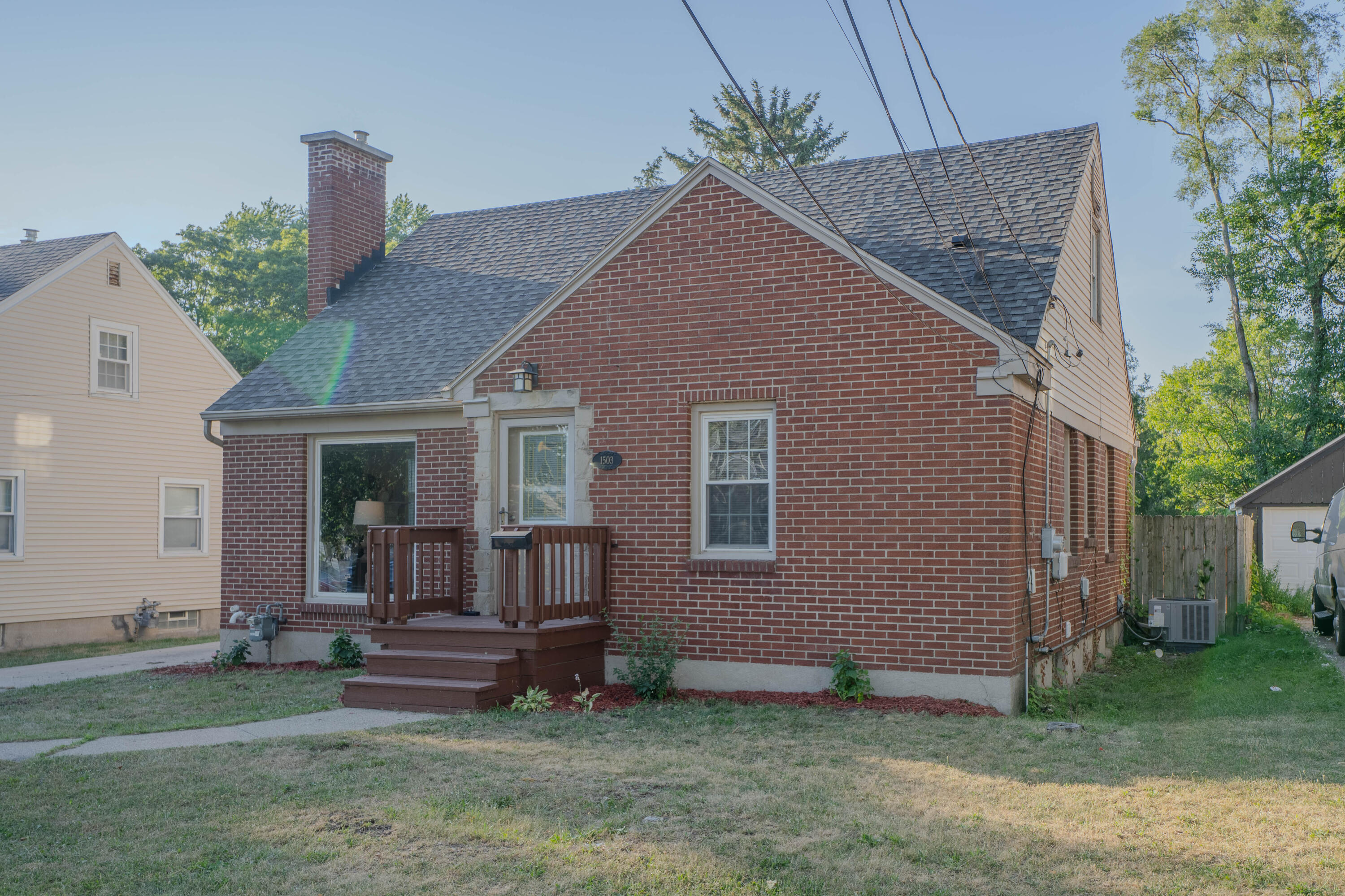 1503 Ardmore Street SE Grand Rapids MI 49507