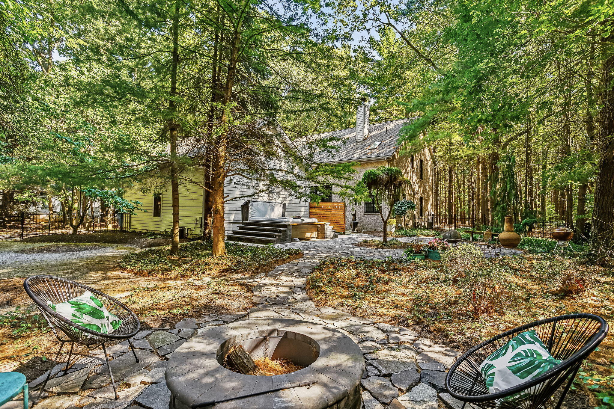 6195 Bayou Trail Saugatuck MI 49453