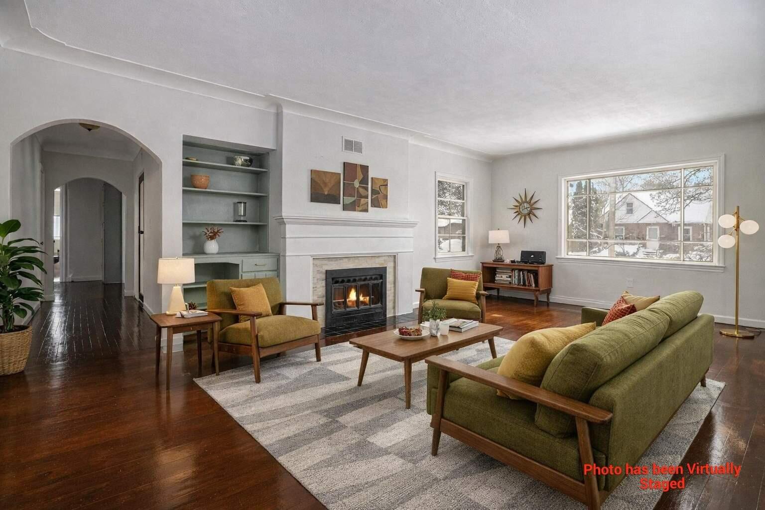 1643 Burlingame Avenue SW Grand Rapids MI 49509