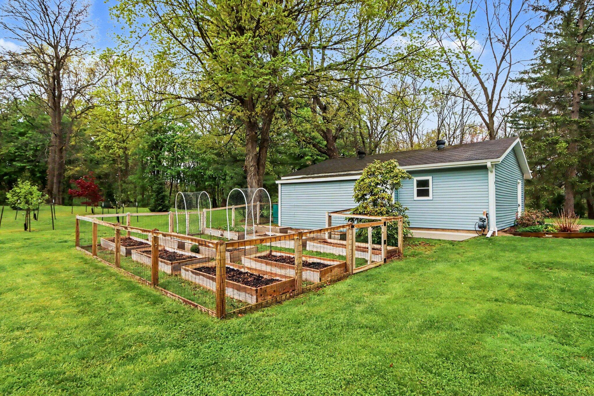 3488 N Van Kal Street Kalamazoo MI 49009
