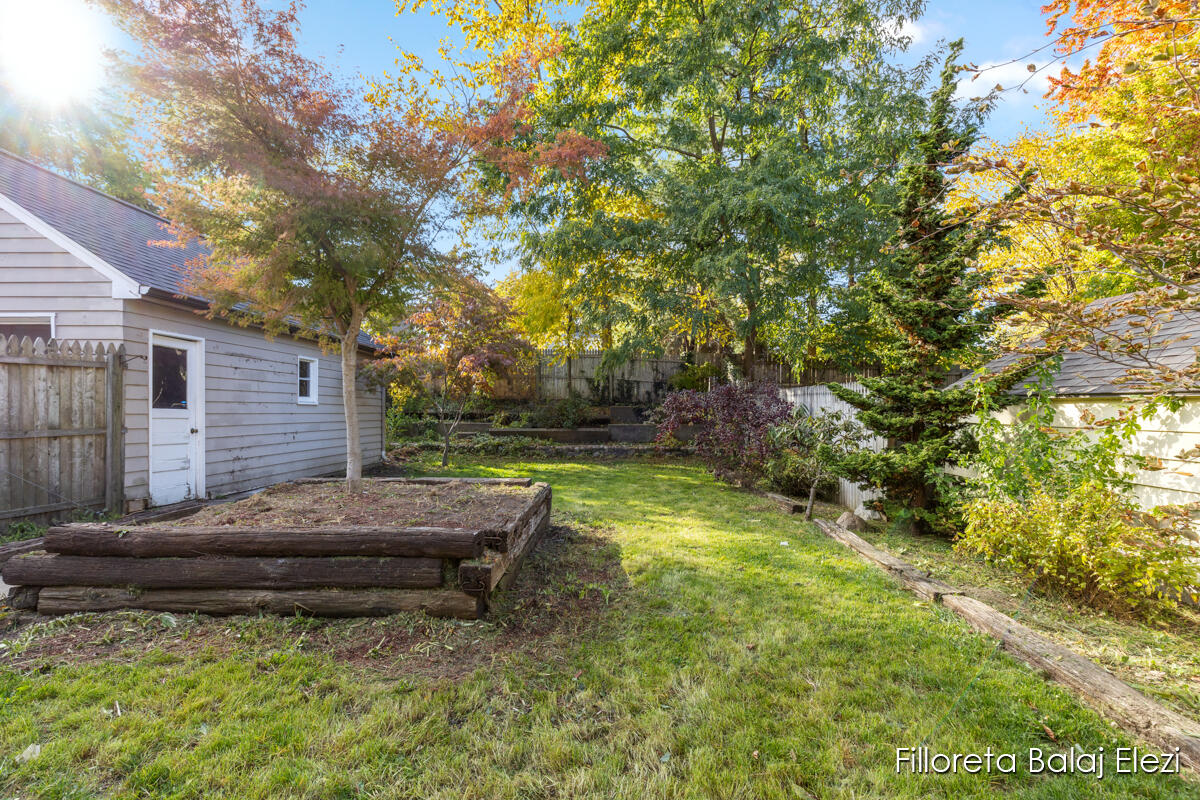 1719 Margaret Avenue SE Grand Rapids MI 49507