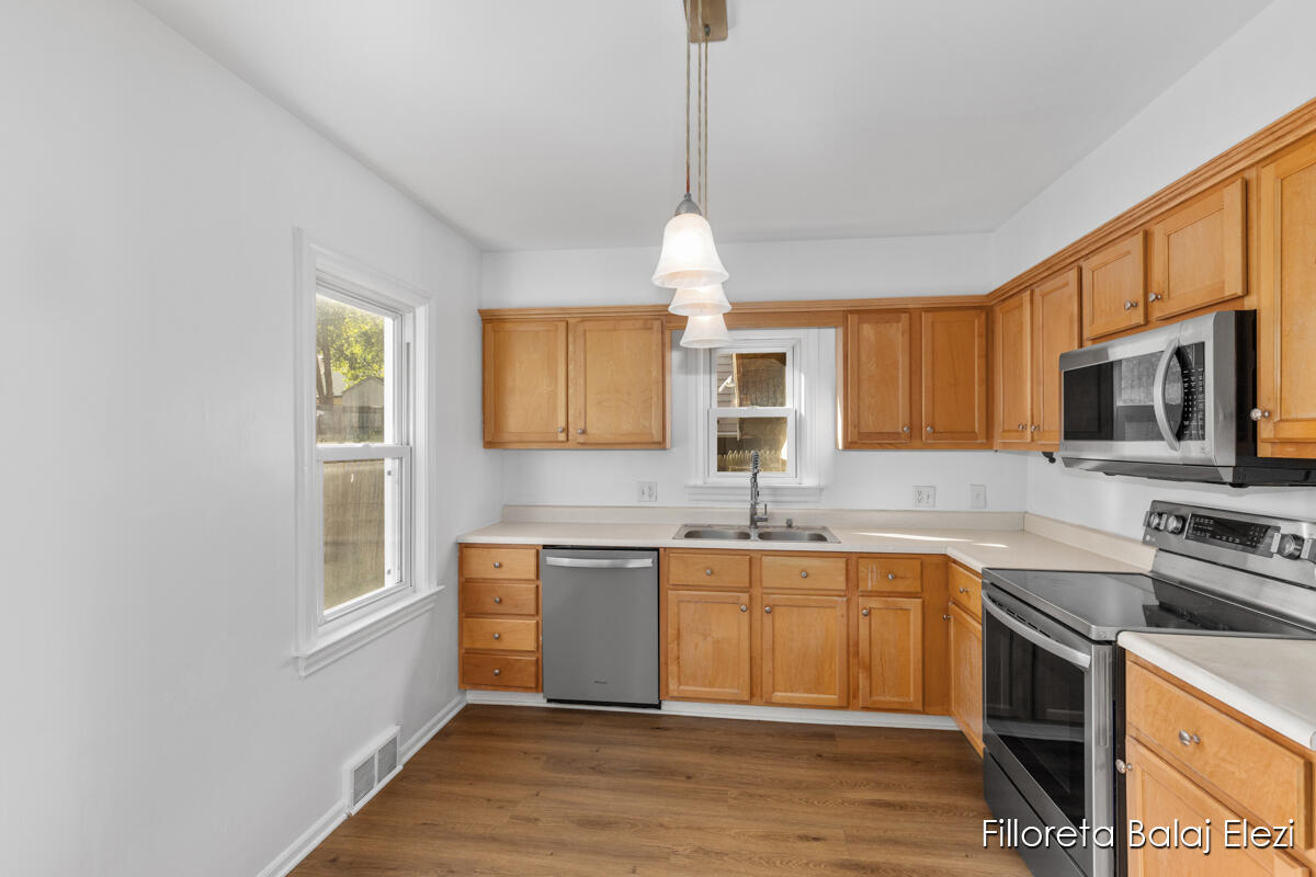 1719 Margaret Avenue SE Grand Rapids MI 49507