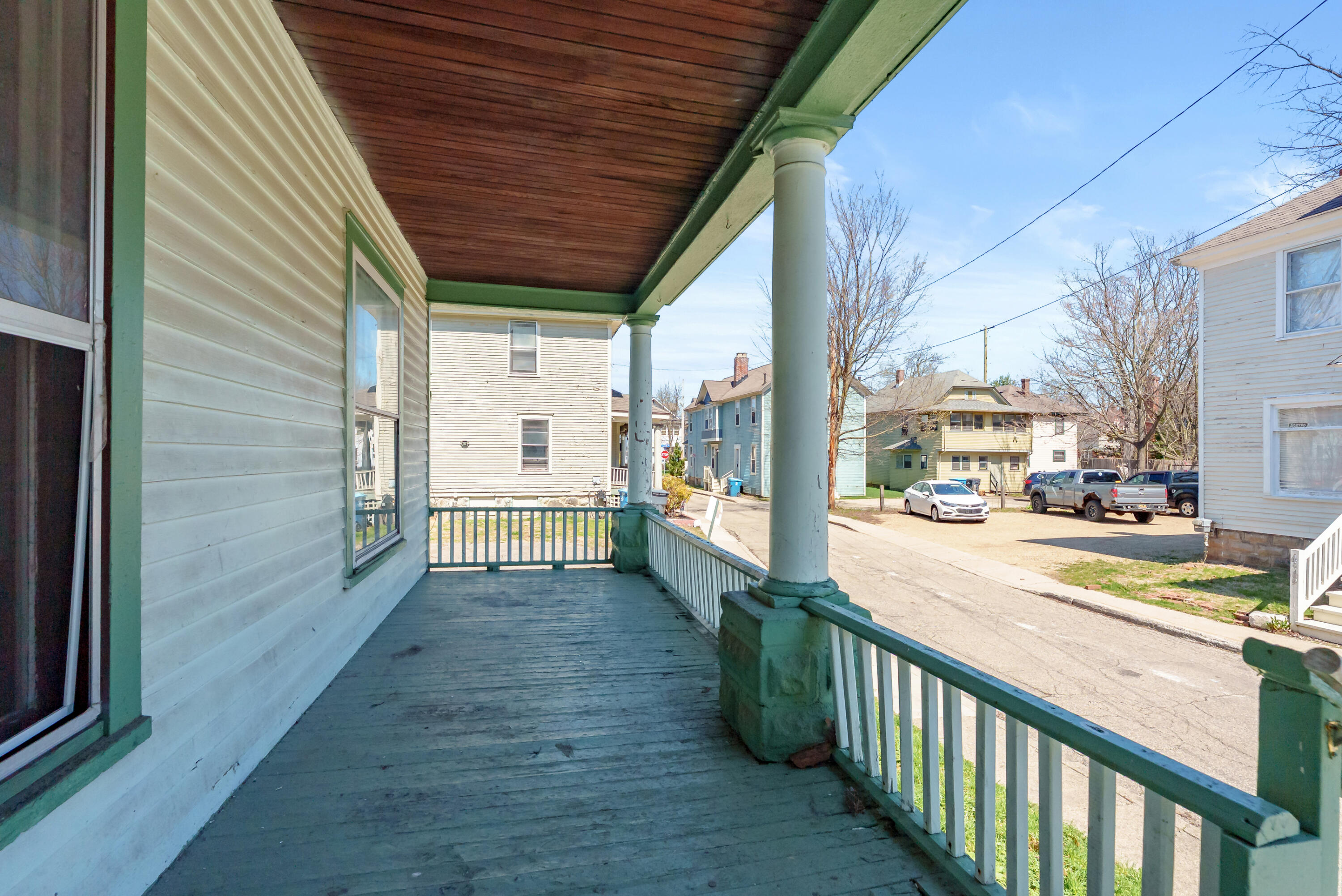 416 Bellevue Place Kalamazoo MI 49007
