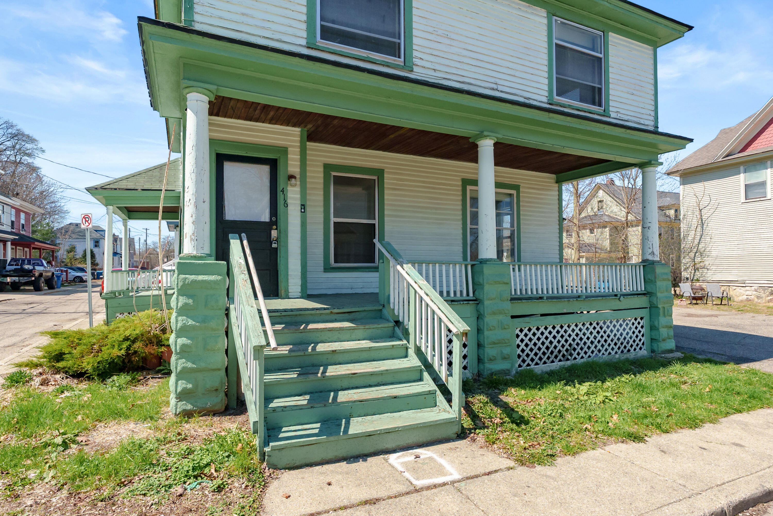 416 Bellevue Place Kalamazoo MI 49007